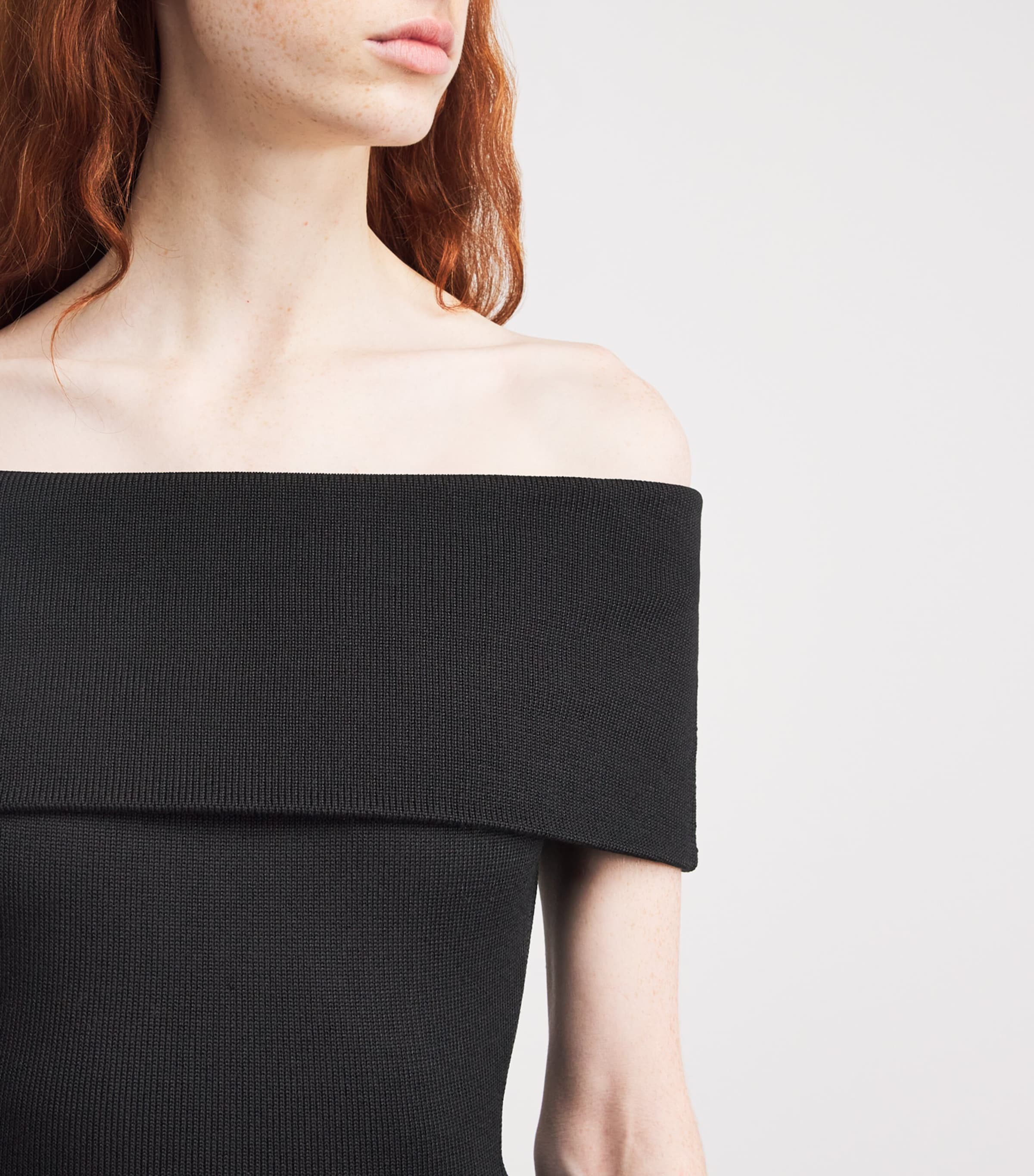 Off-The-Shoulder Rosina Maxi Dress BLACK Image 4