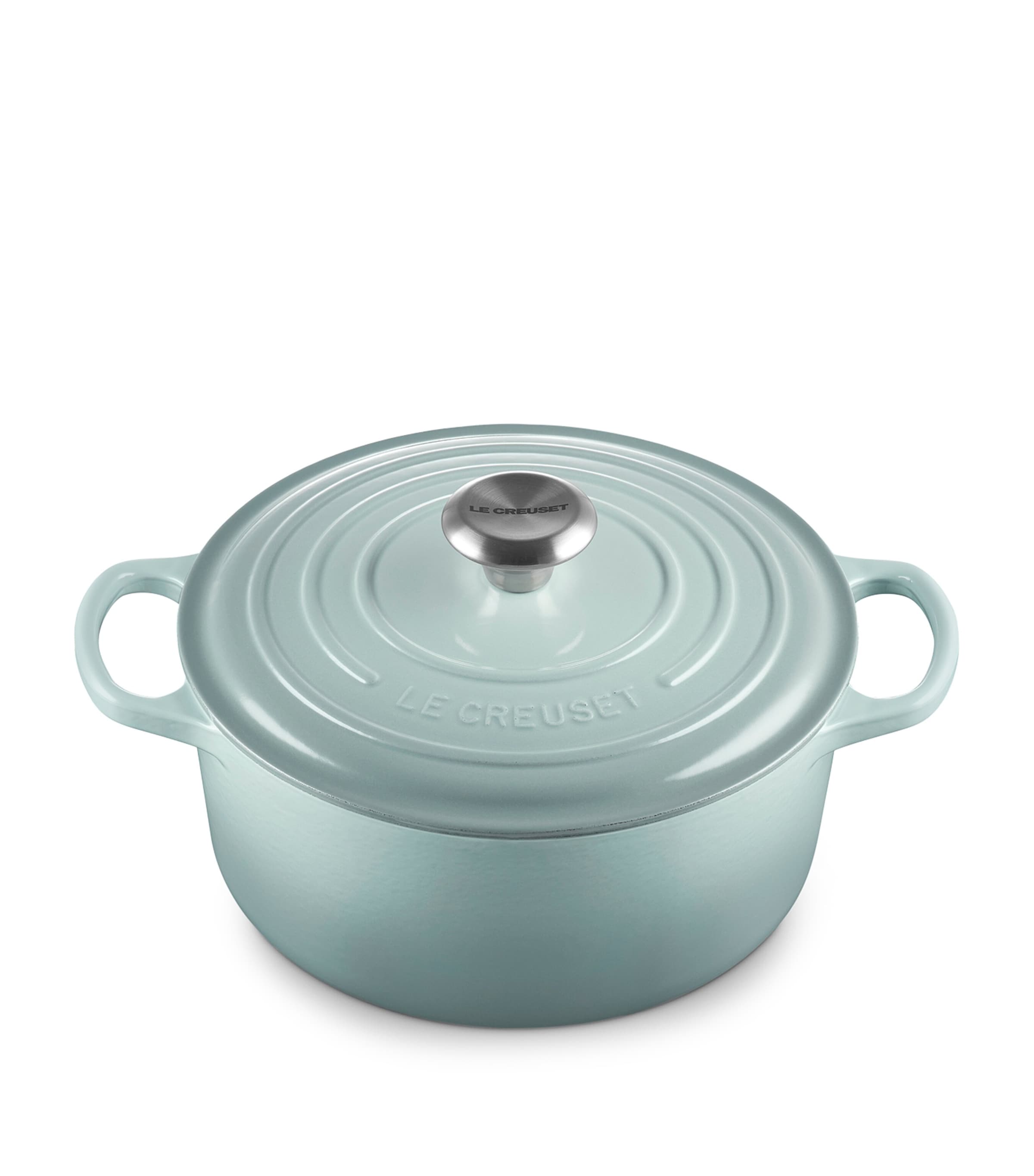 Le Creuset Cast Iron Round Casserole Dish (24cm) | Kitchenware | Cookware | Casserole Dishes | Oven Dishes | Designers | Le Creuset