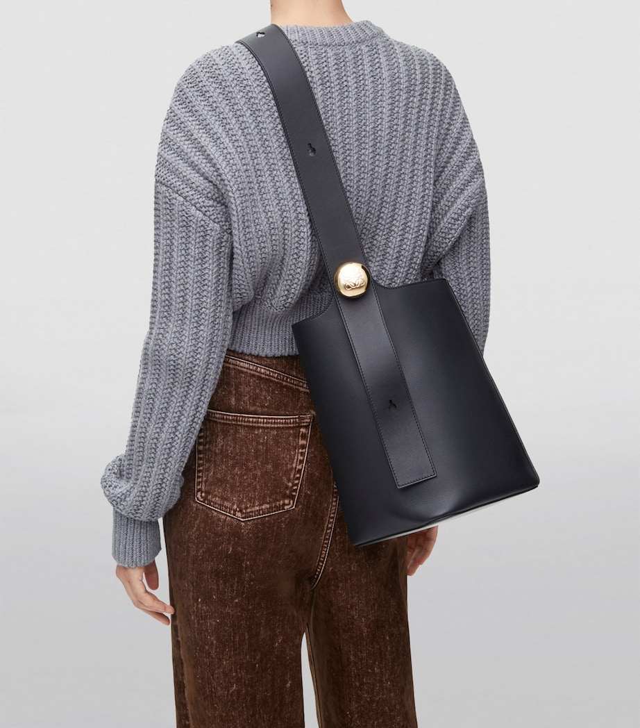 Medium Pebble-Calfskin Bucket Bag BLACK Image 6