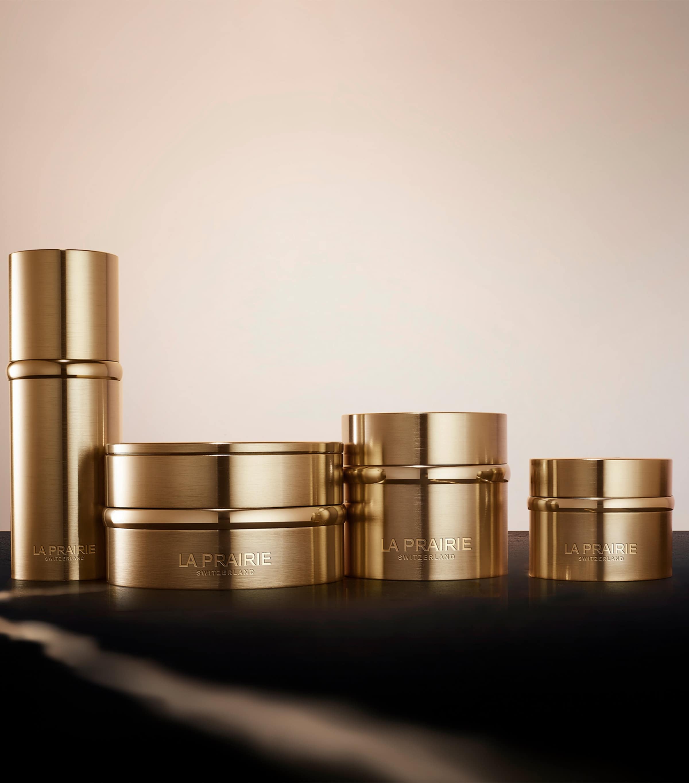 LA PRAIRIE ピュアゴールド サンプルセット La Prairie Pure Gold Revitalising Indulgence Set | Harrods US