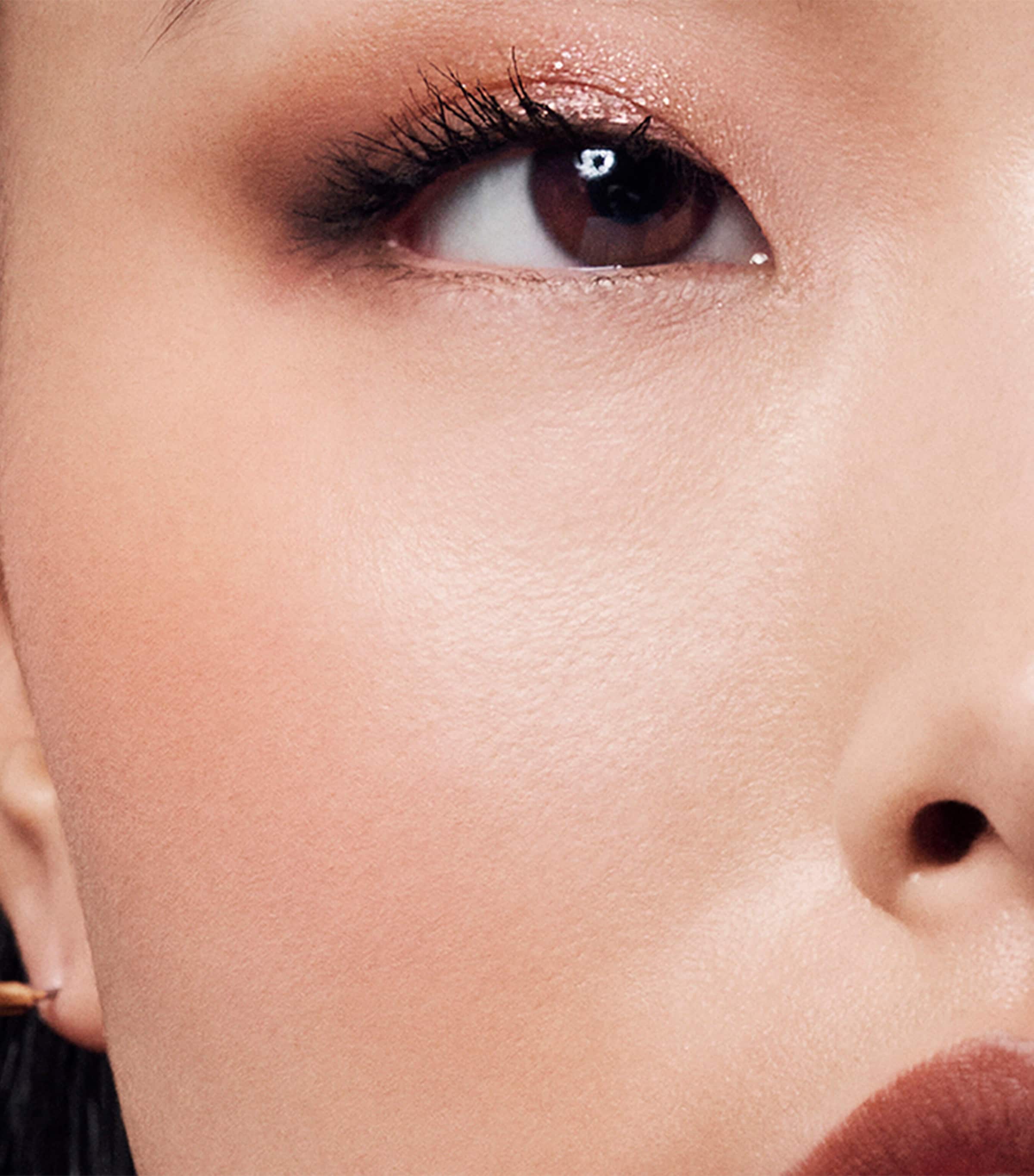 Sculpting Blush SENSUOUS ROSE Image 3