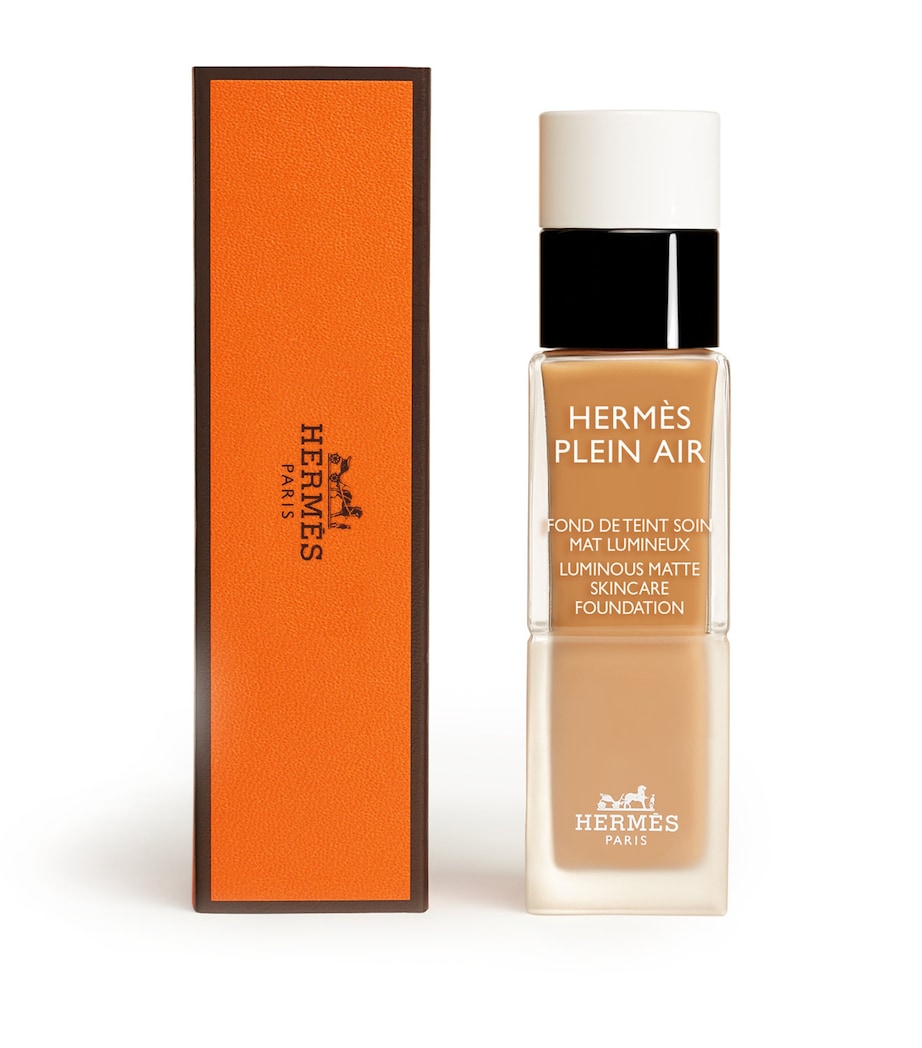 Plein Air Luminous Matte Skincare Foundation TYPHA Image 2