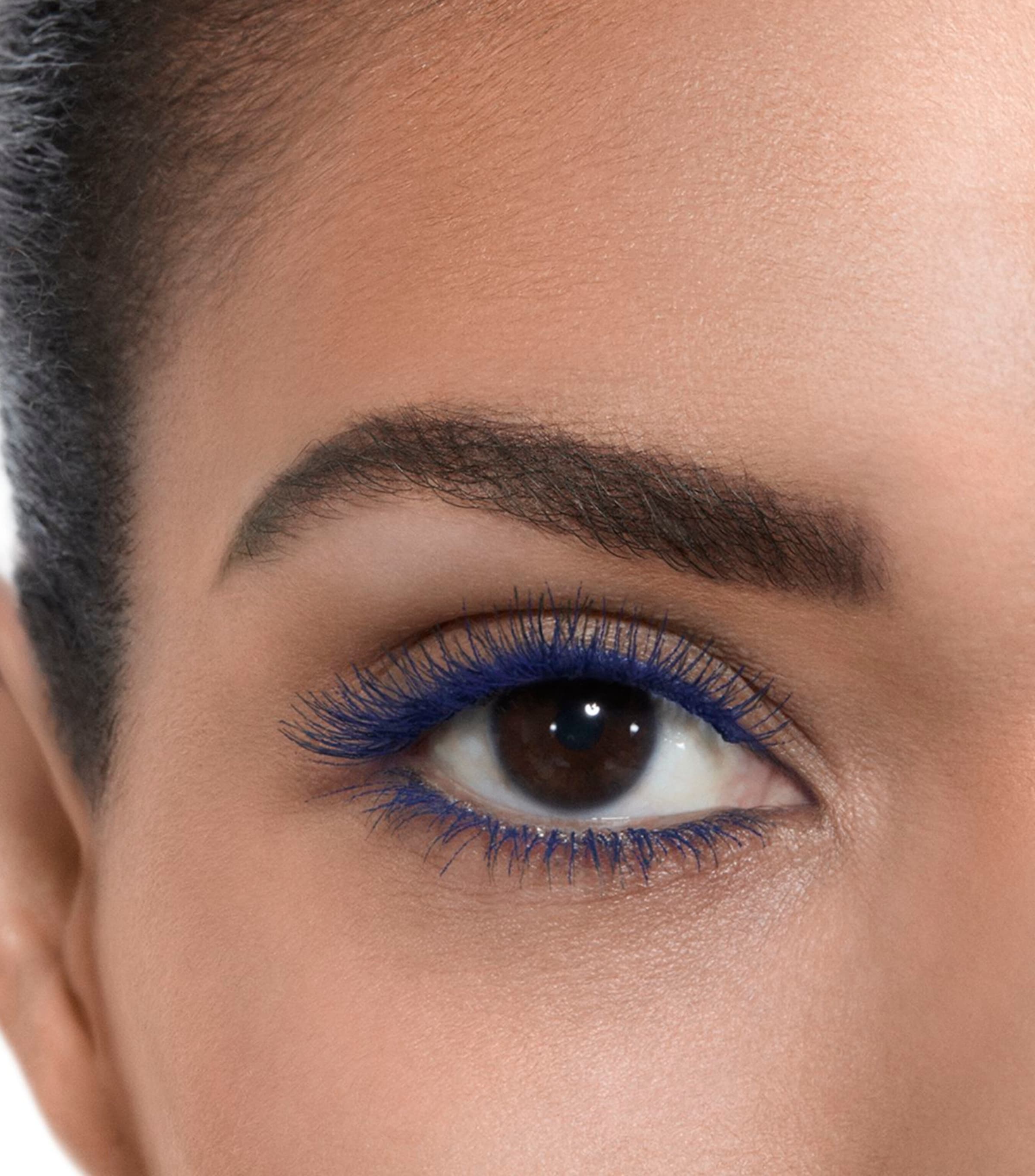 CHANEL NOIR ALLURE Mascara Image 4