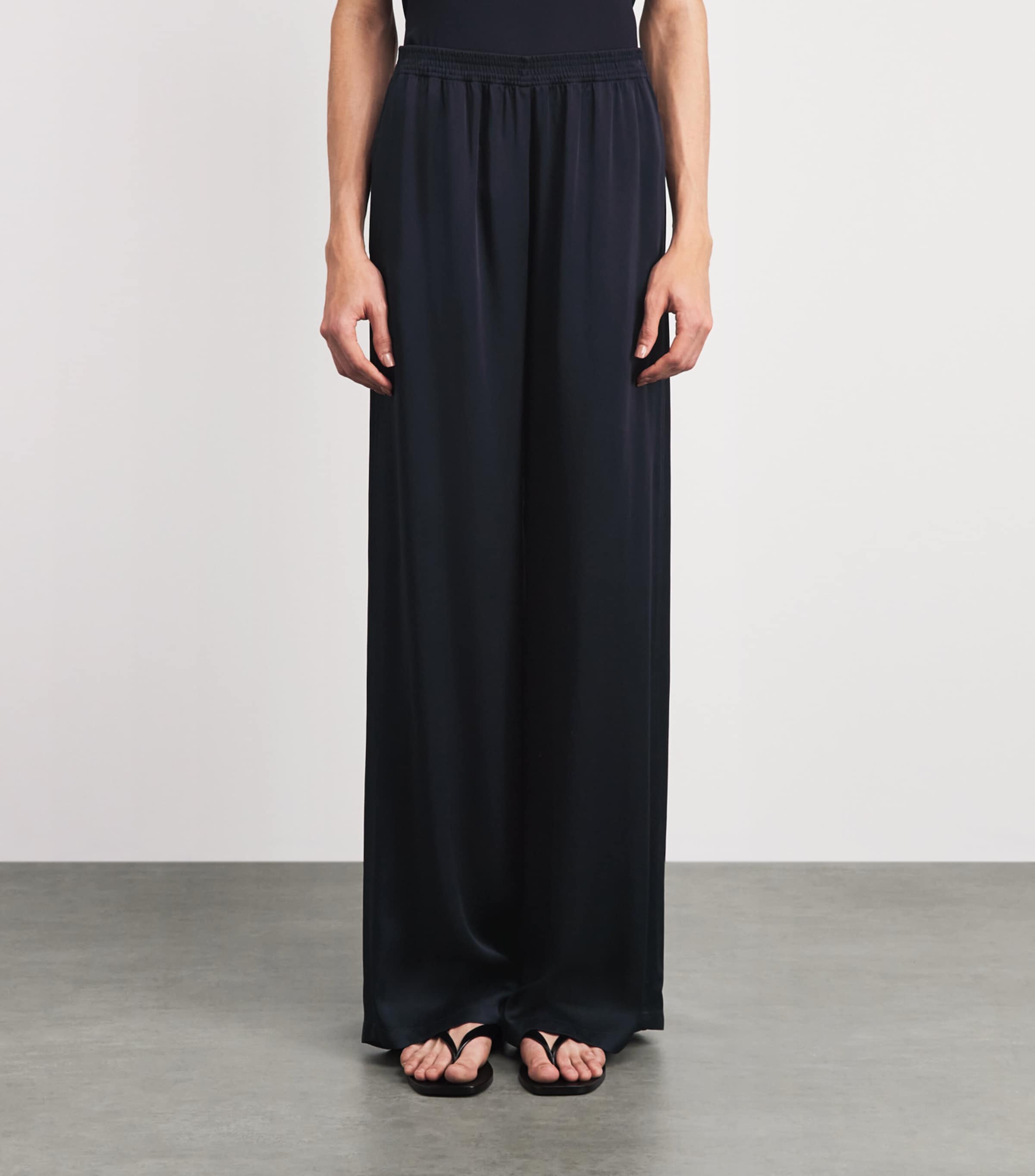 Fabiana Filippi Womens Crepe Wide-Leg Trousers Blu Notte Image 4