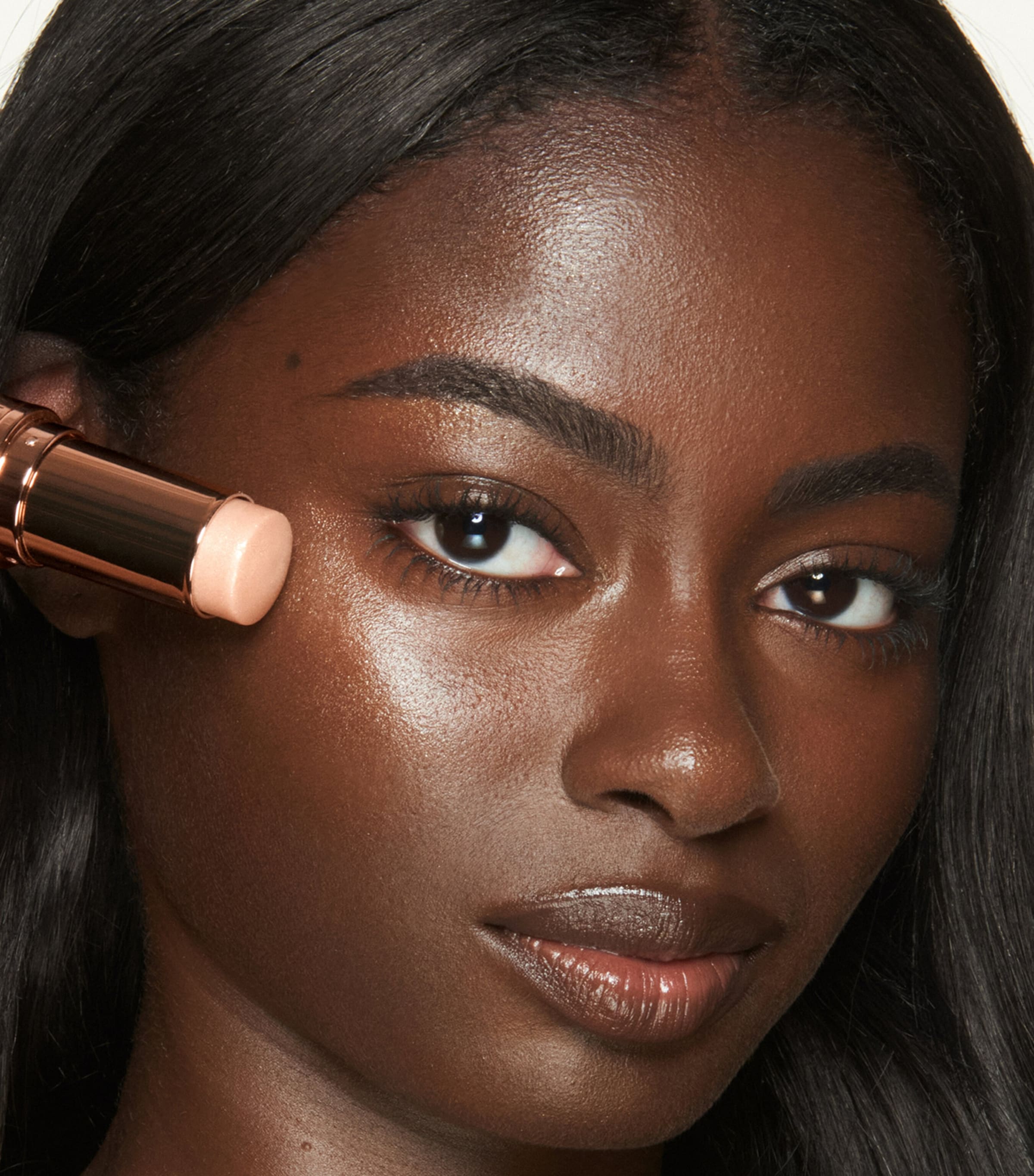 Charlotte Tilbury Unreal Highlighter Healthy Glow Stick Glazed Goddess Image 2