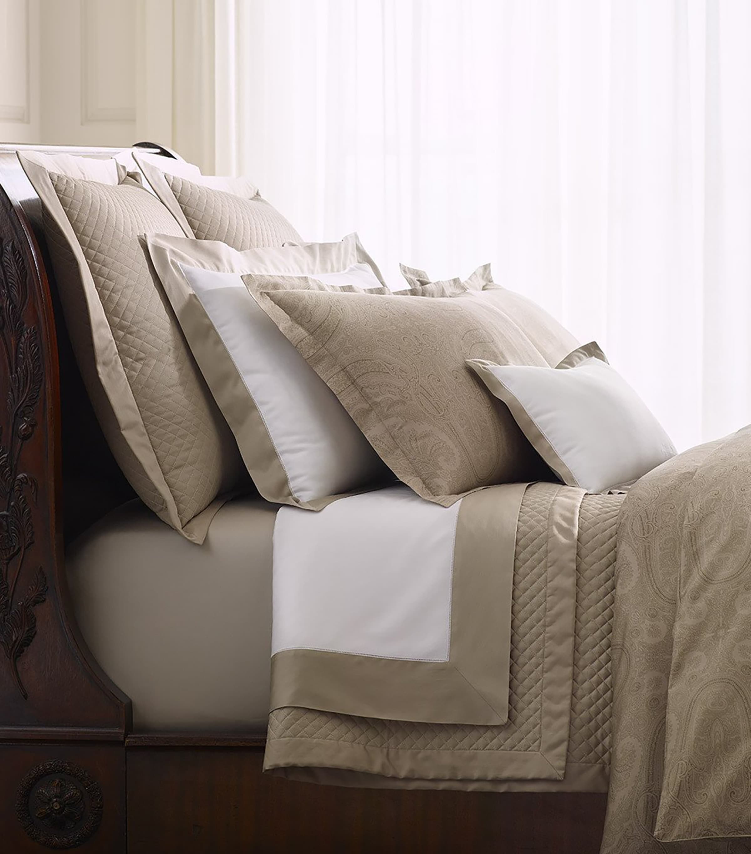 Ralph Lauren Doncaster Duvet Cover In Neutral