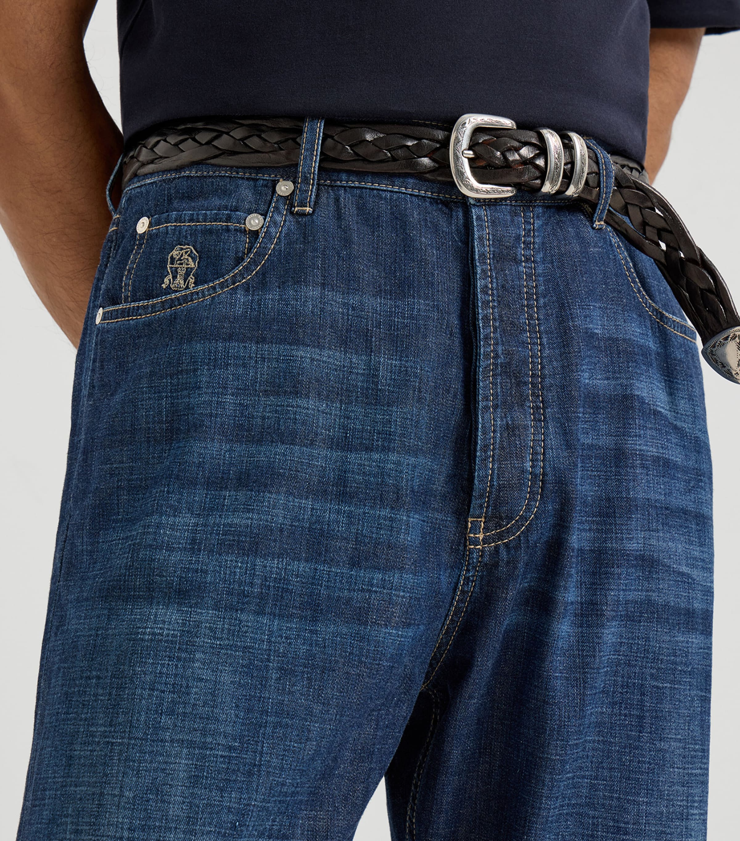 Crest-Detail Straight Jeans C1468 Image 6