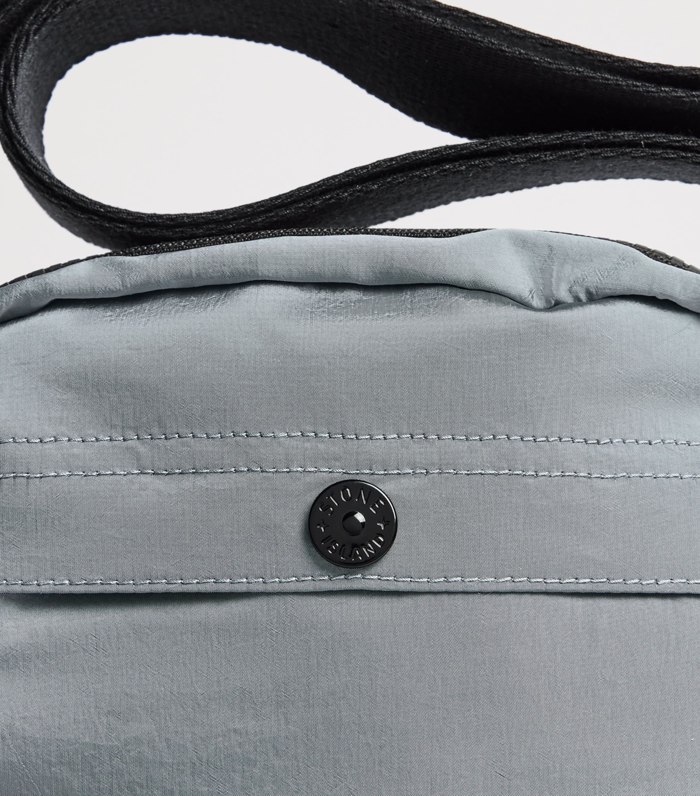 Stone Island Coated-Nylon Logo Cross-Body Bag Image 5
