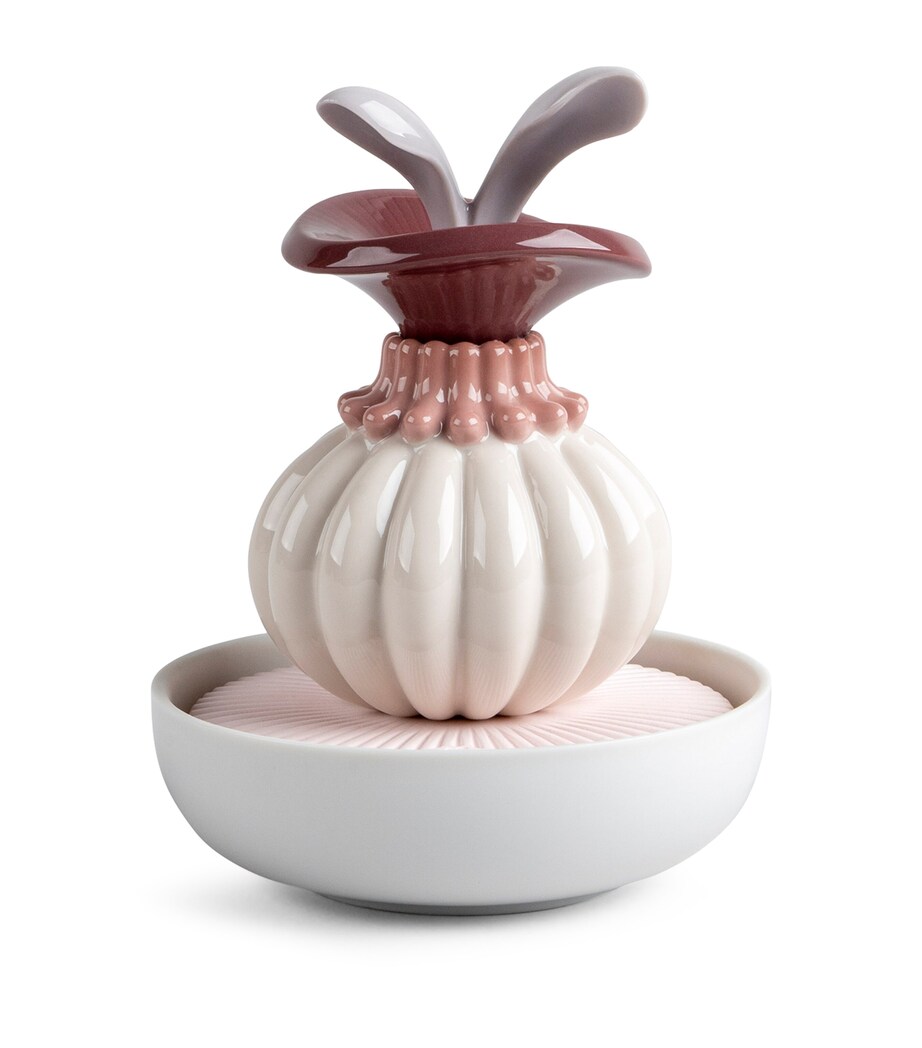 Porcelain Imaginary Flower II Diffuser NO COLOUR Image 1