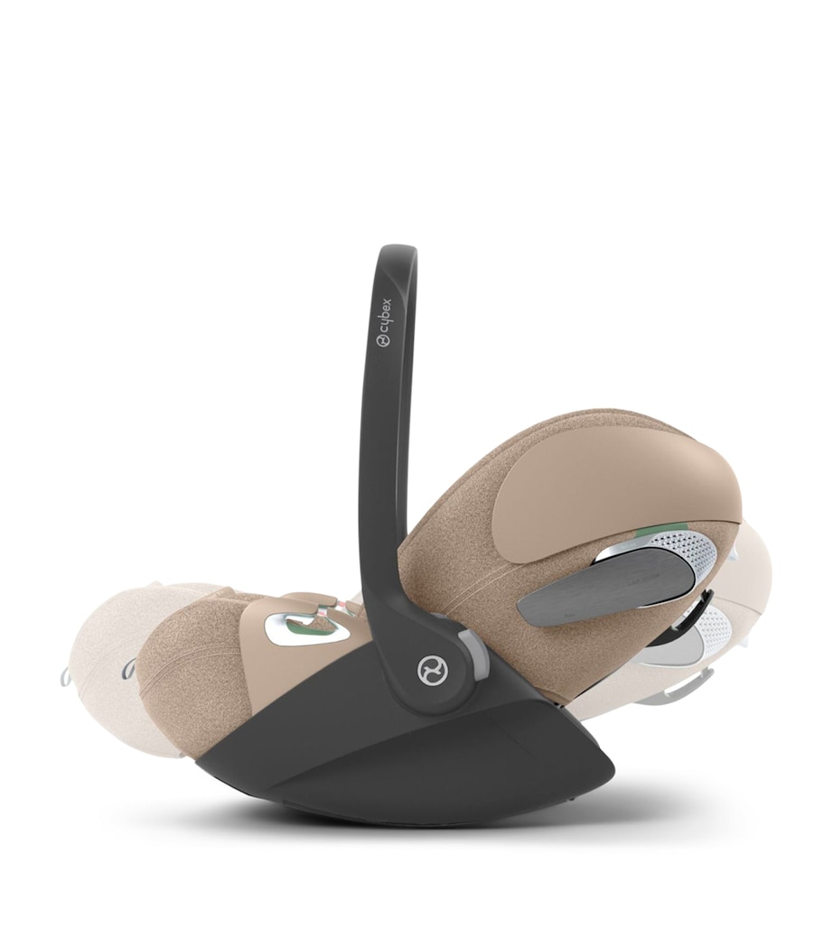 Cloud T i-Size Baby Car Seat BEIGE Image 3