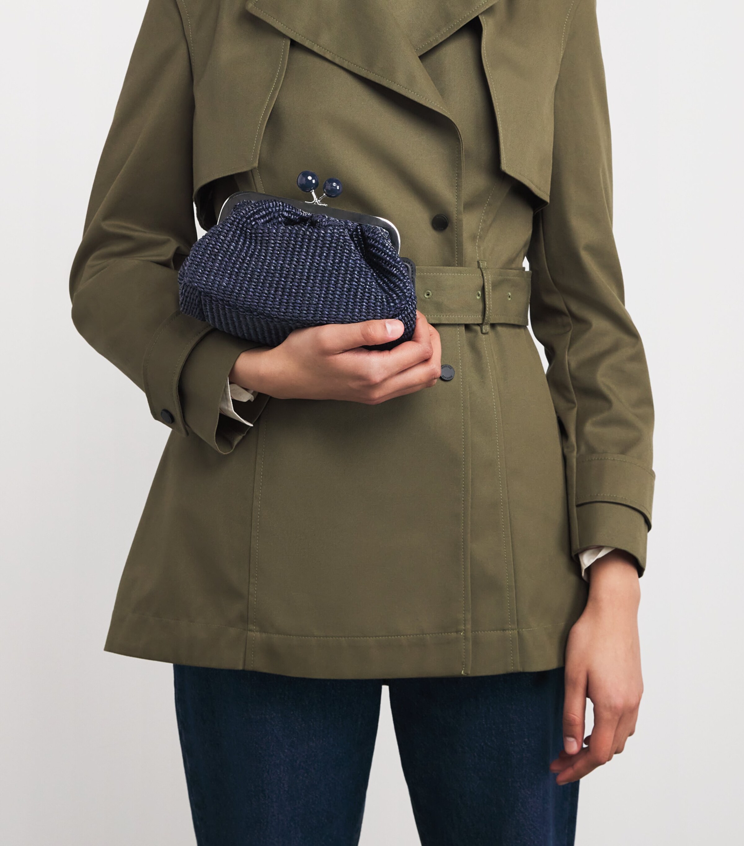 Small Raffia-Effect Pasticcino Bag ULTRAMARINE Image 5