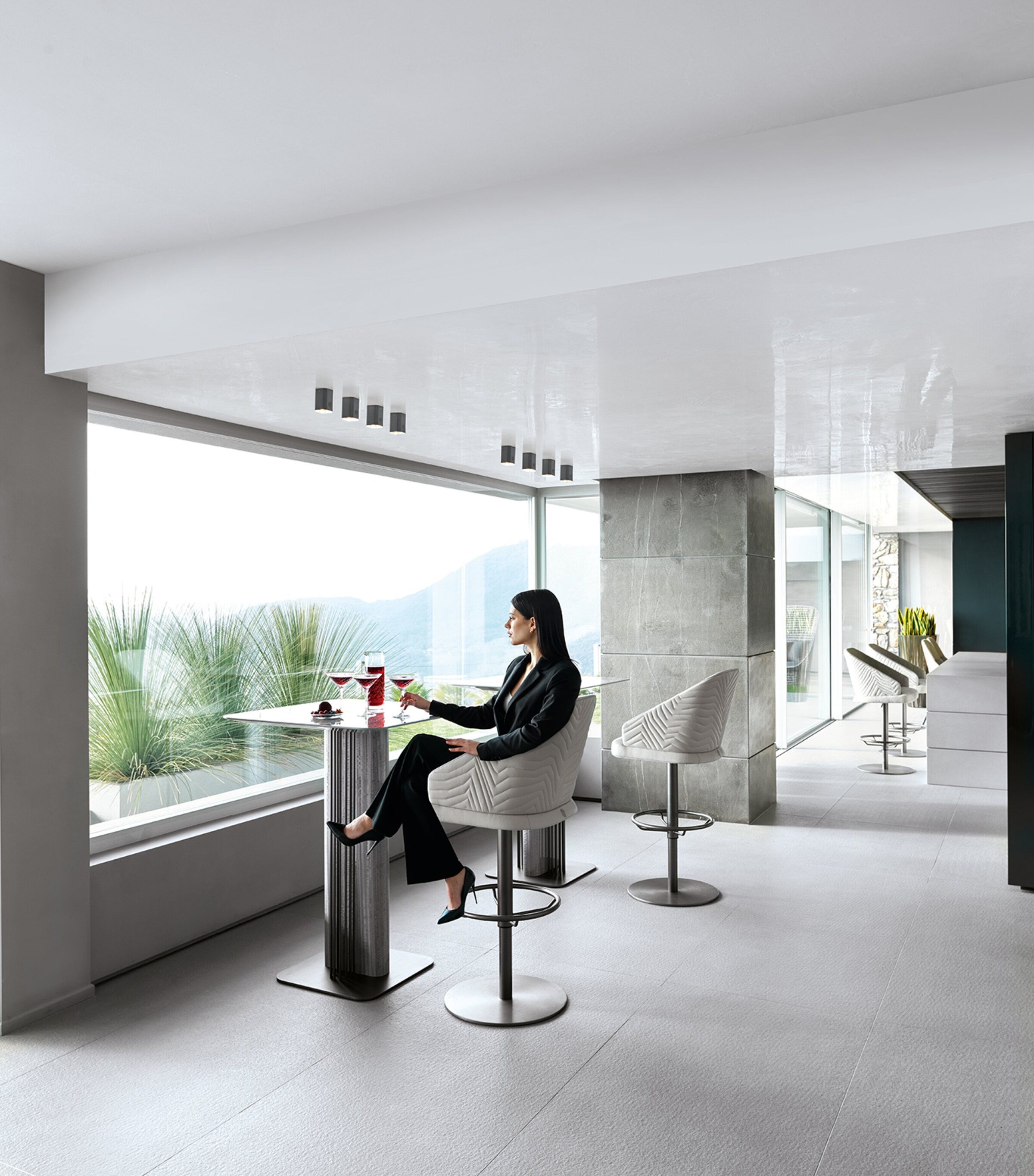 Moonlight Bar Stool MOONLIGHT LTHR205 Image 3