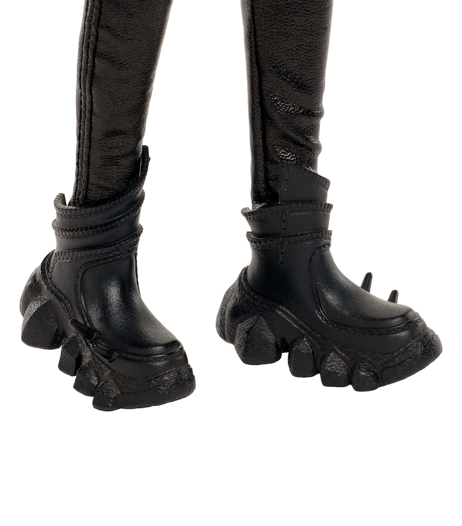 K-pop KPop Demon Hunters Deluxe Rumi Fashion Doll Image 4