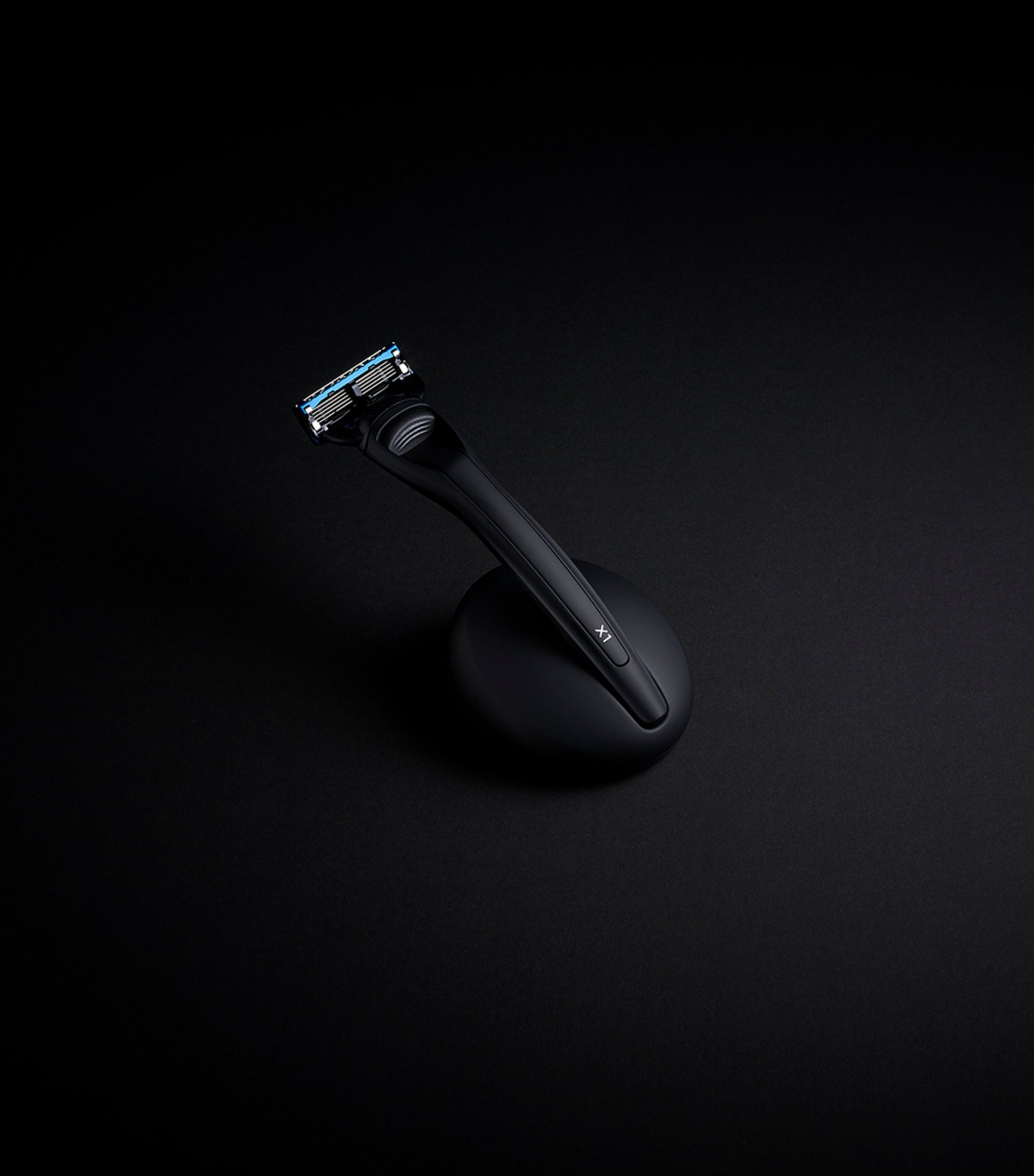 X1 Matte Razor with Stand BLACK Image 4