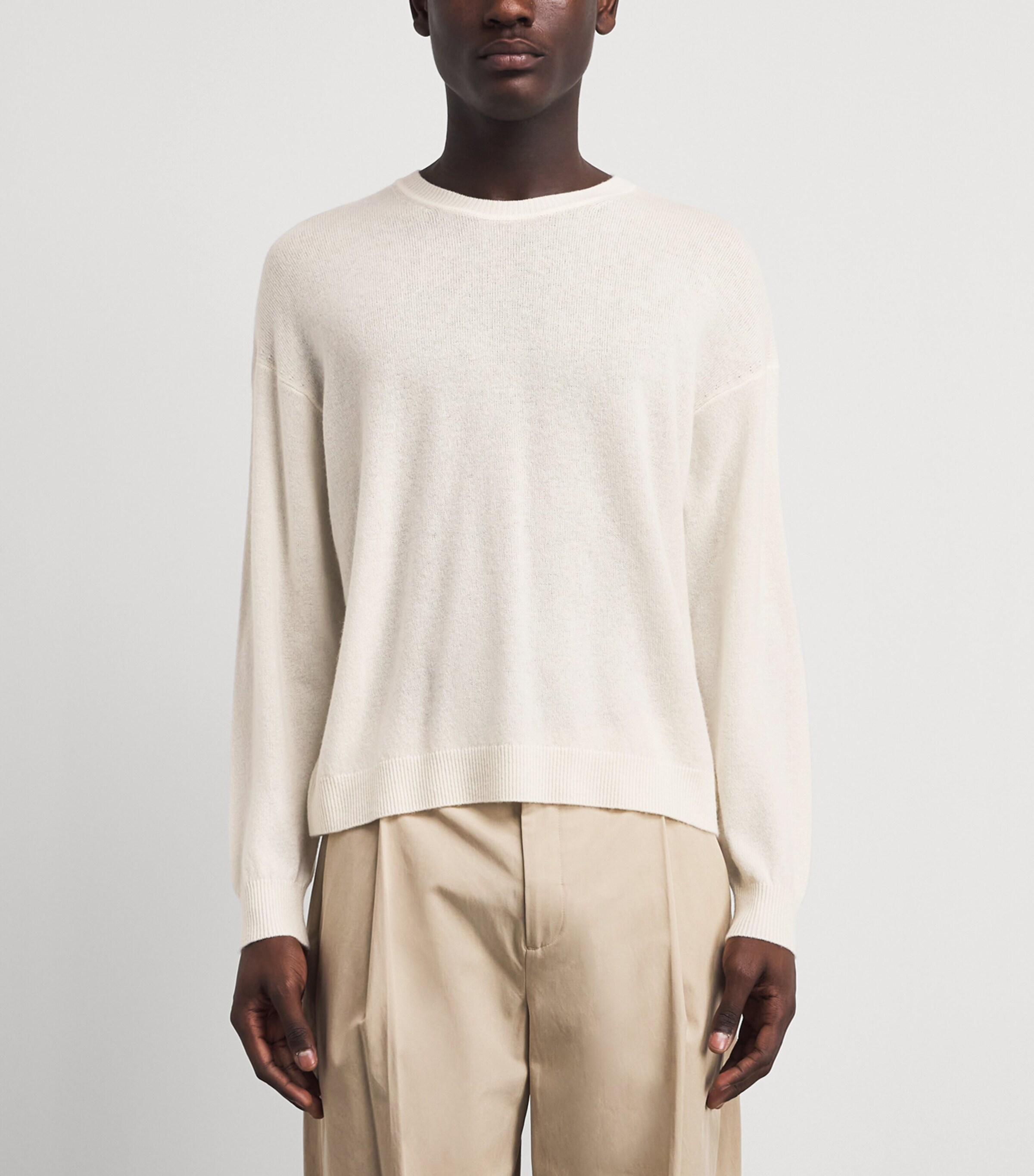 FRAME Mens Wool-Cashmere Crew-Neck Sweater Offwhite Image 4