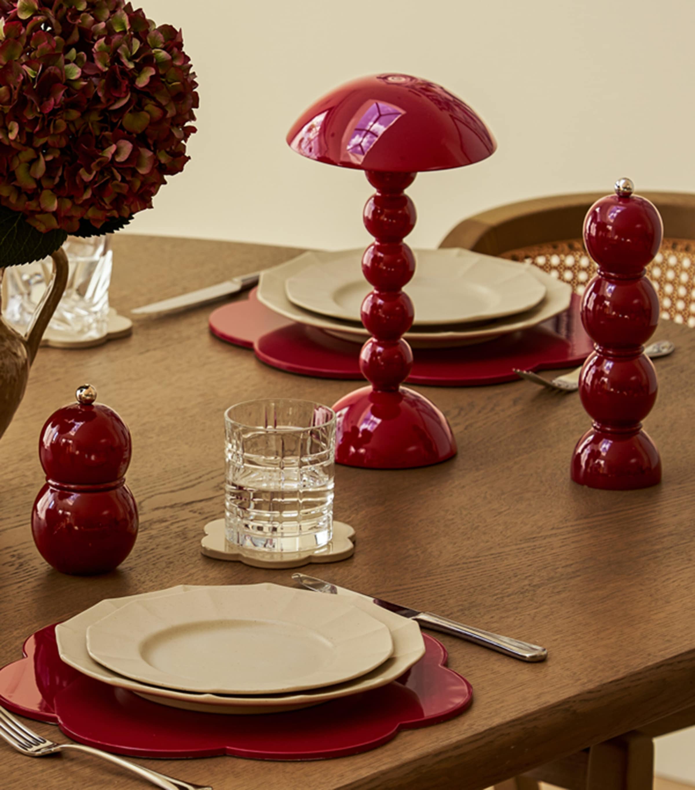 Addison Ross Bobbin Salt or Pepper Mill Red Image 3