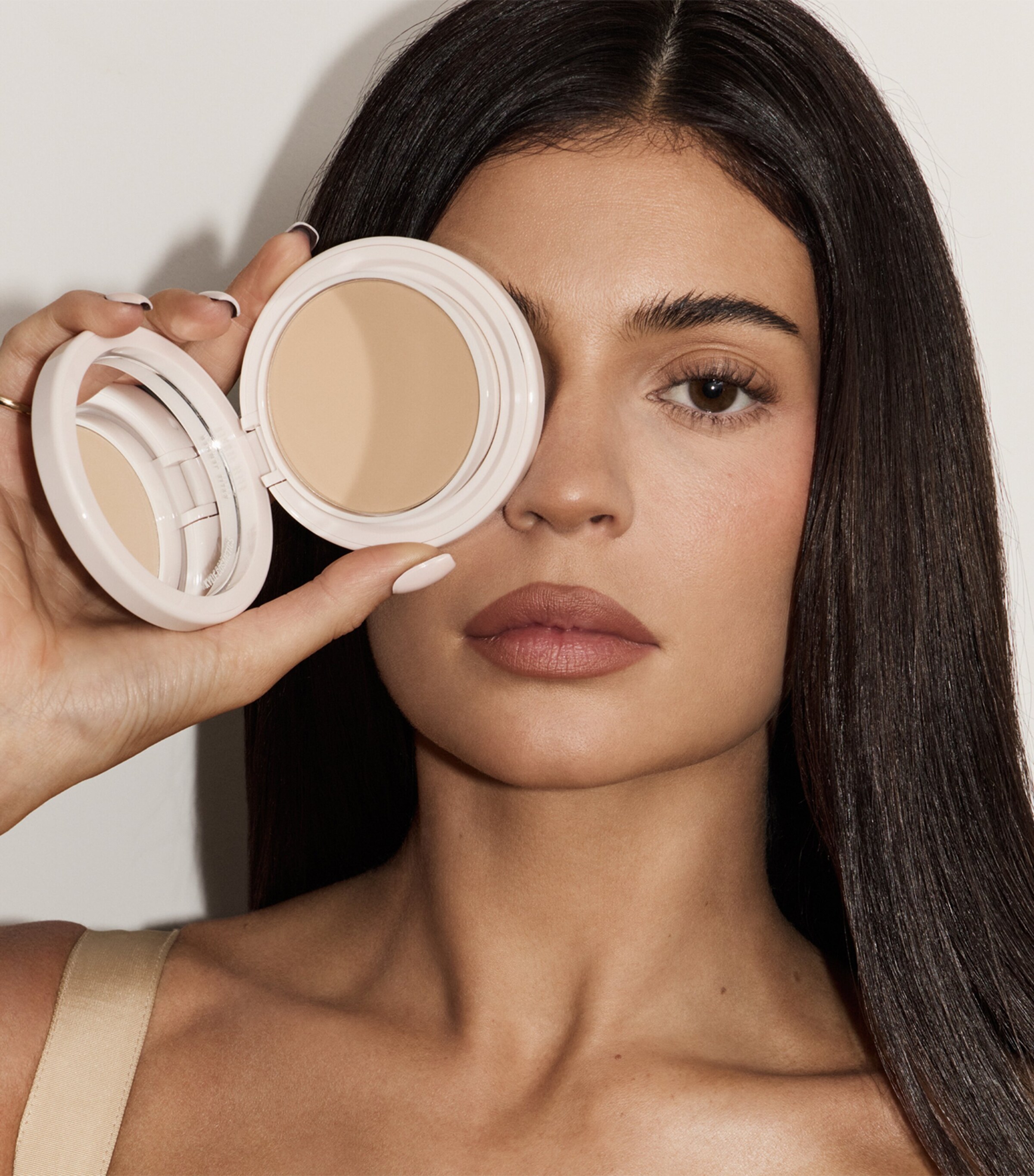 Natural Blur Powder Foundation 5C 5C Image 4