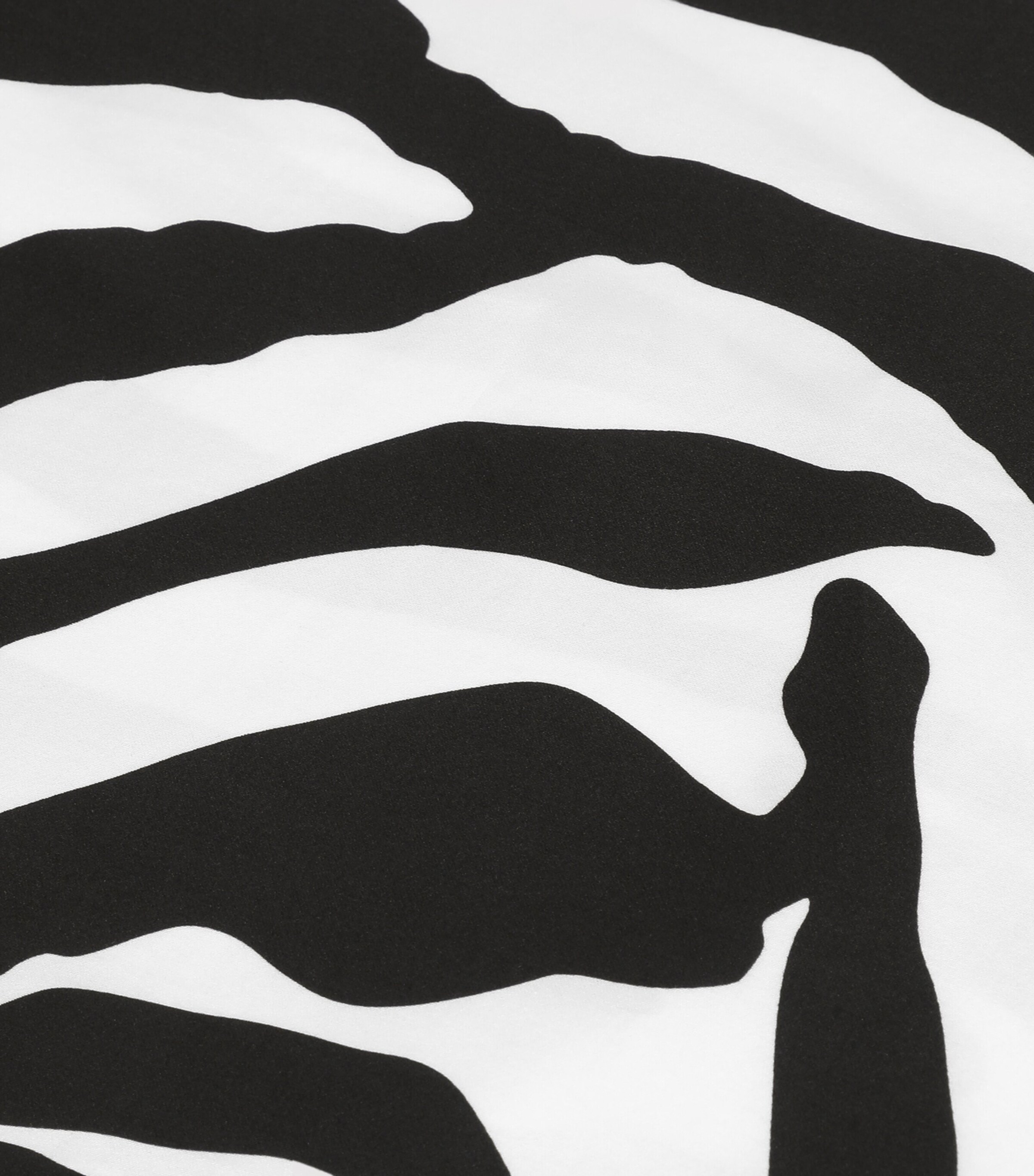 Dolce&Gabbana Casa Set of 2 Cotton Zebra Pillowcases (60cm x 90cm) Zebra Image 4