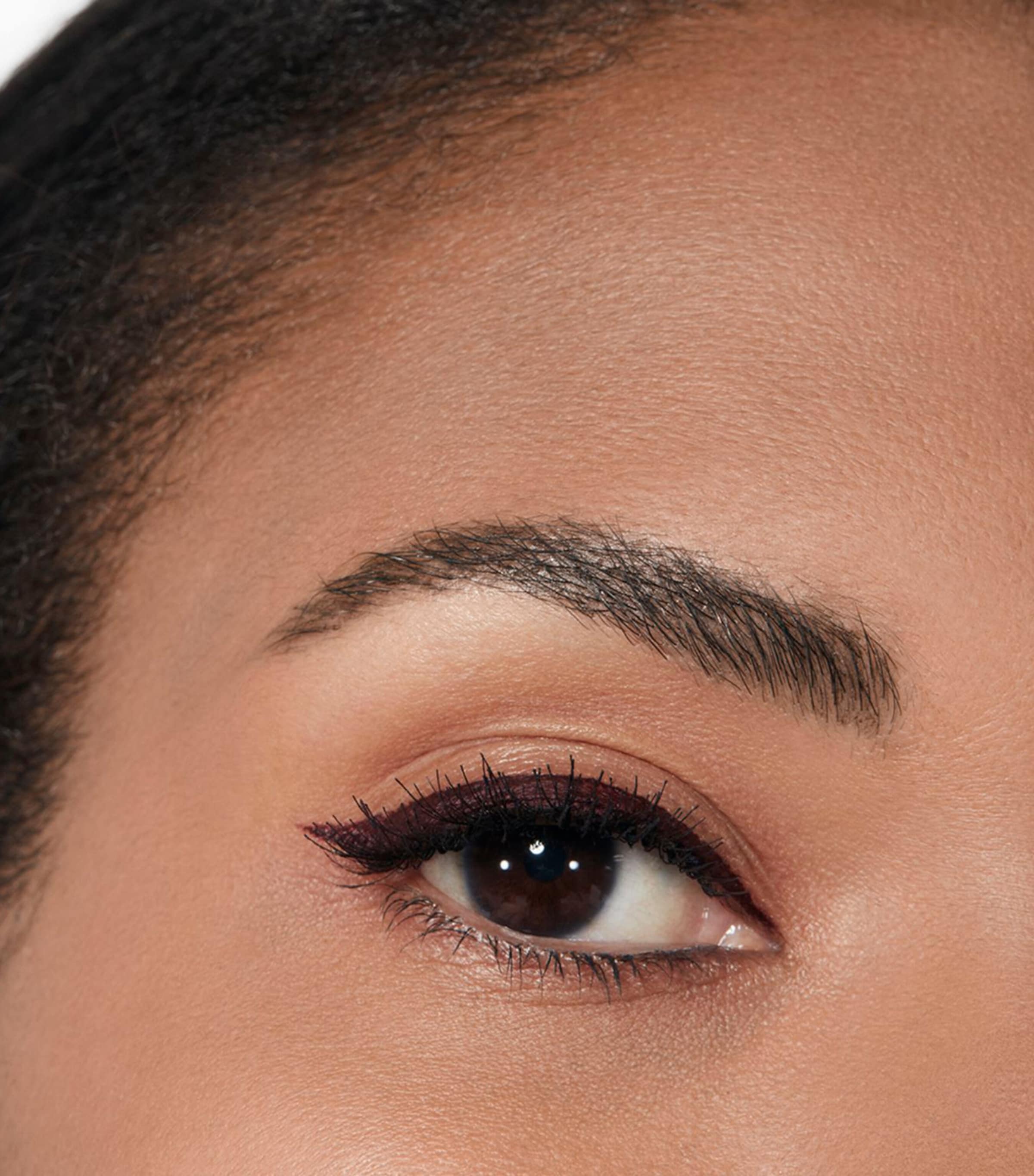 CHANEL LE LINER Liquid Eyeliner Rouge Noir Image 4