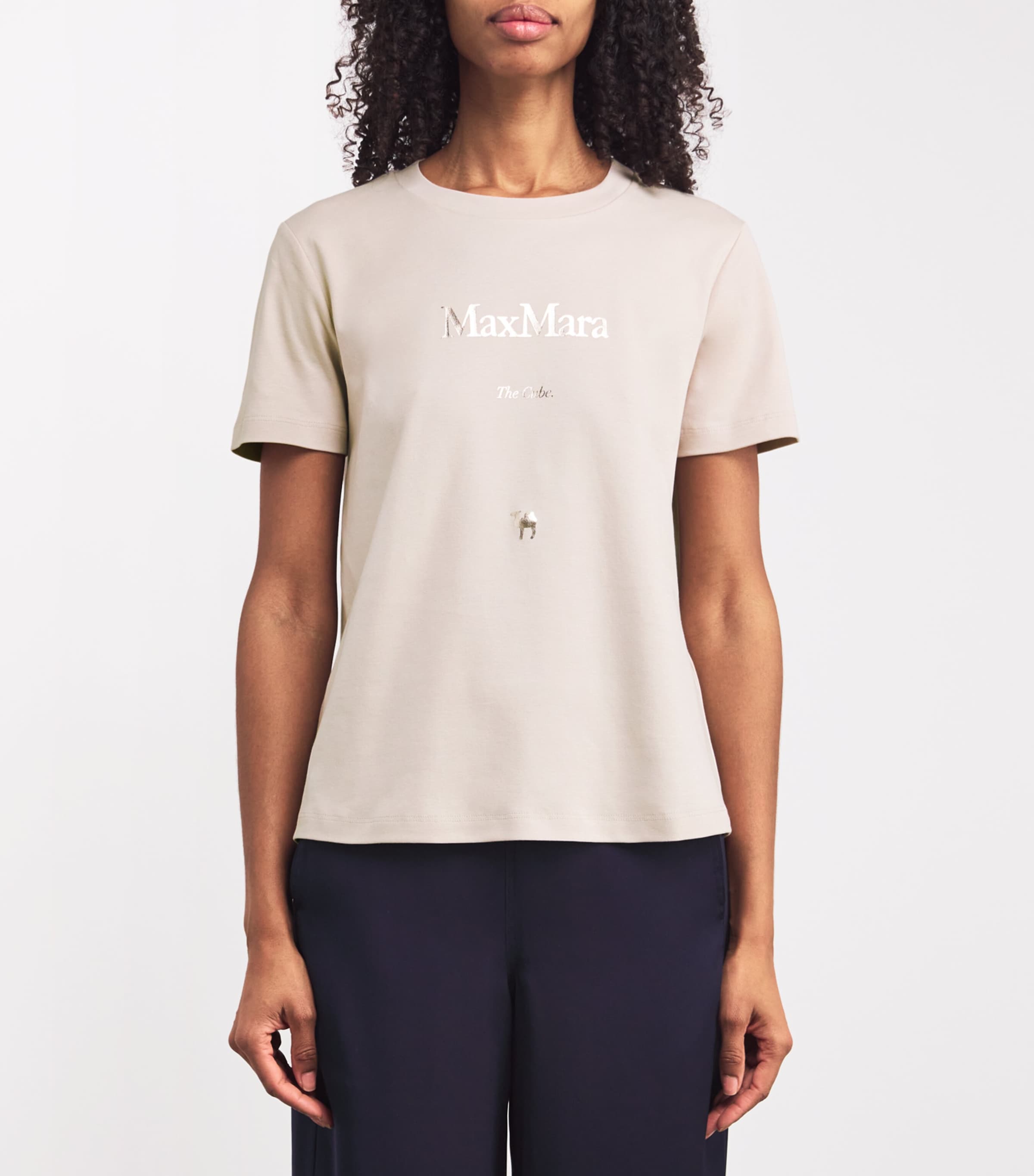 Tシャツ・カットソー Max Mara T-shirts Beige Max Mara Oversized beige cotton T-shirt with logo embroidery