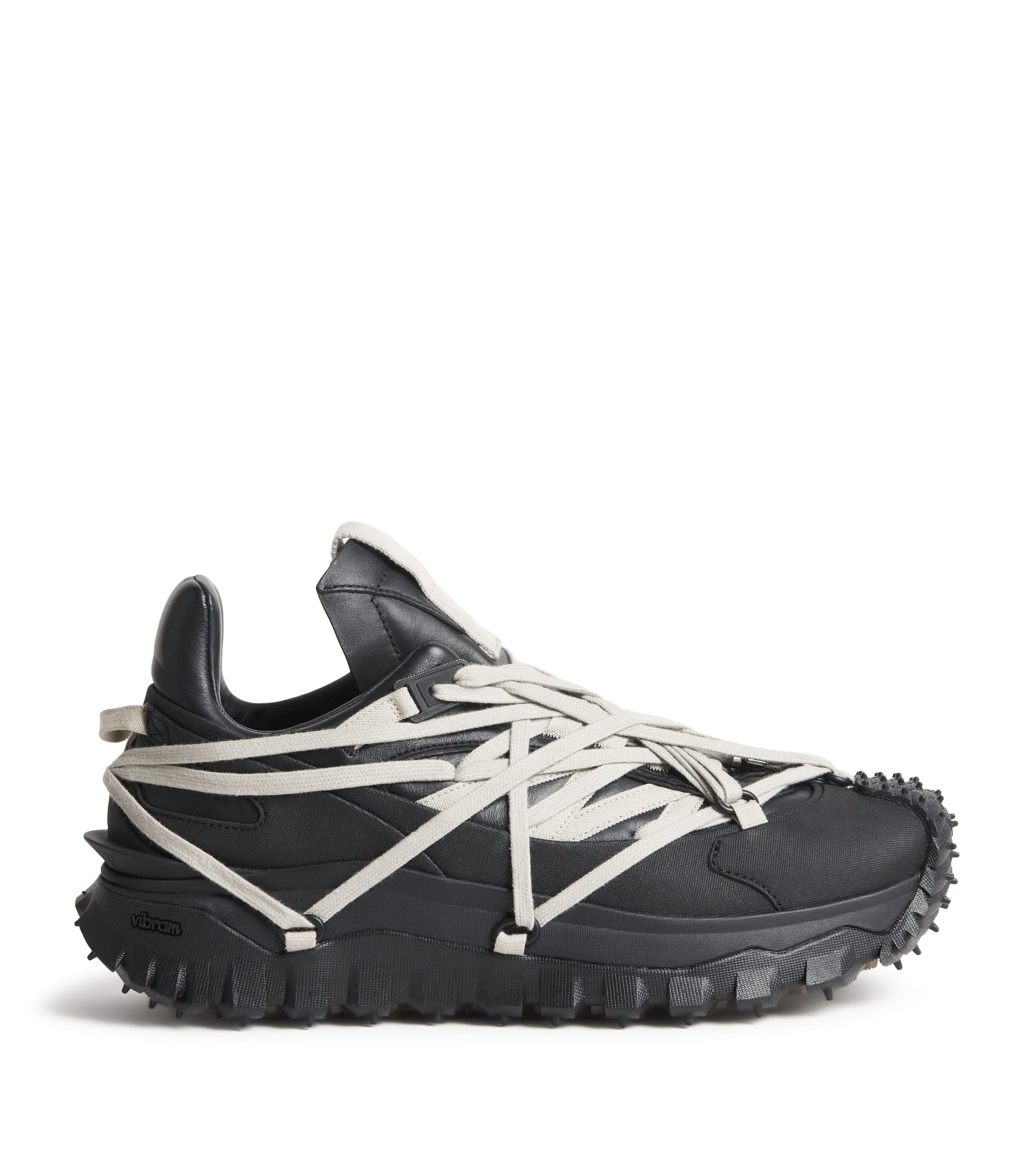 x Moncler Trail Grip Megalace Sneakers 999 - BLACK Image 1