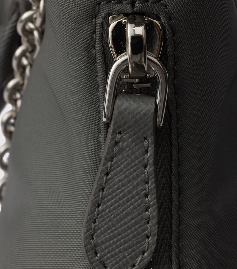 Re-Nylon Re-Edition 2005 Shoulder Bag F0048 Image 7