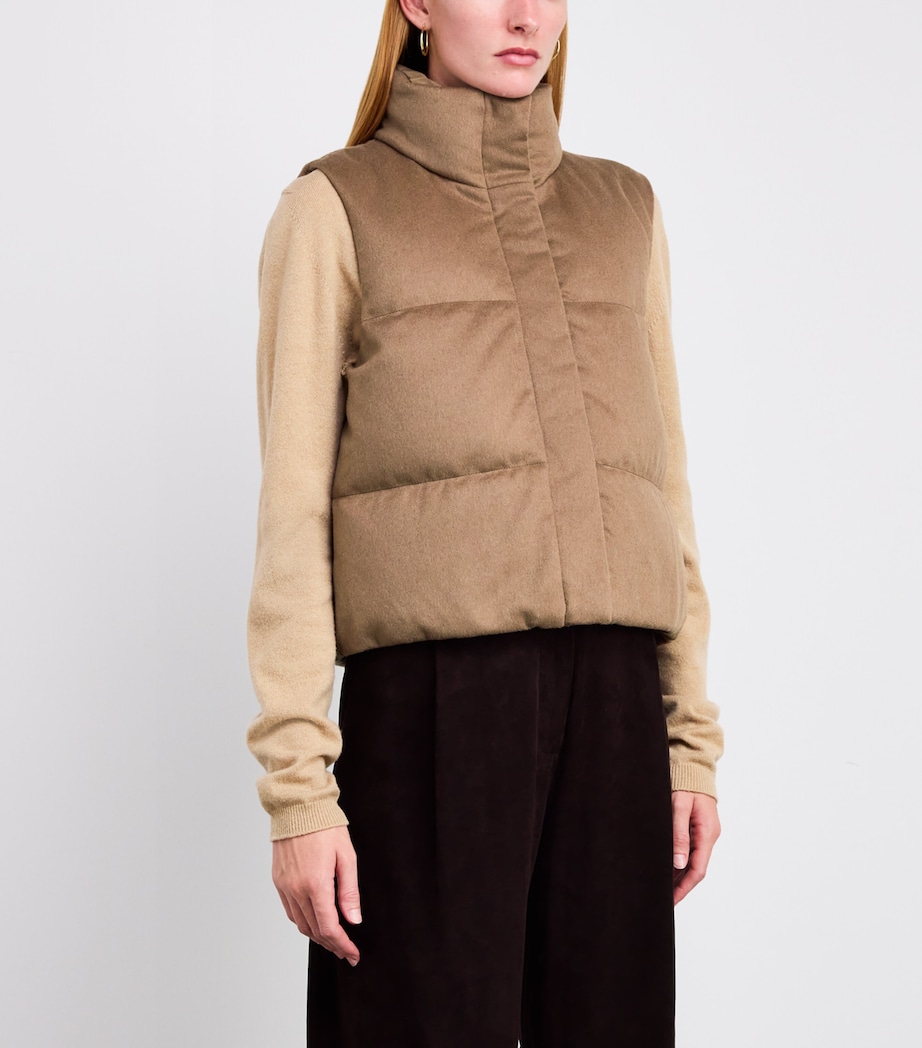 The Cube Quilted Gilet BEIGE Image 3