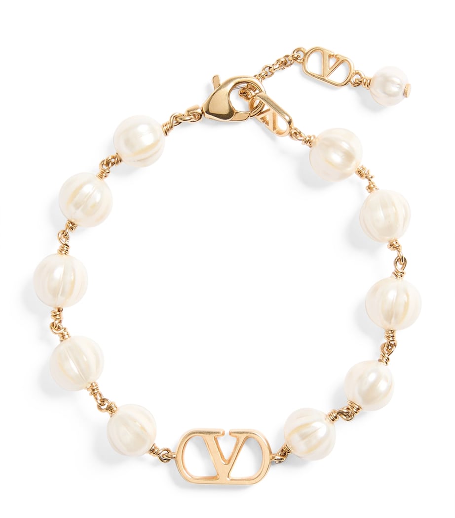 Valentino Garavani Faux Pearl VLogo Signature Bracelet Image 1