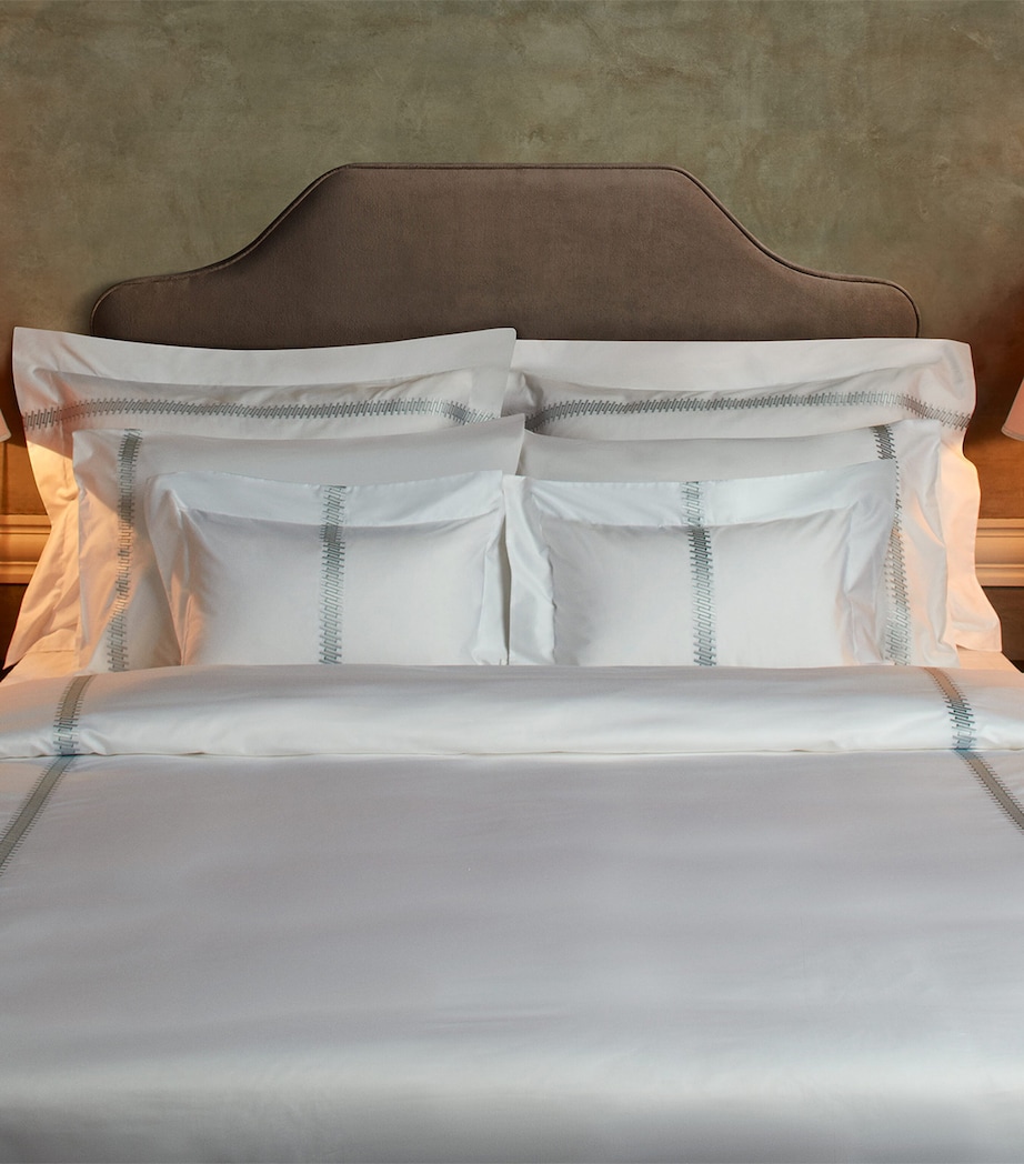 Cotton Sateen Seljuk Super King Duvet Cover (220cm x 260cm) CELADON Image 1