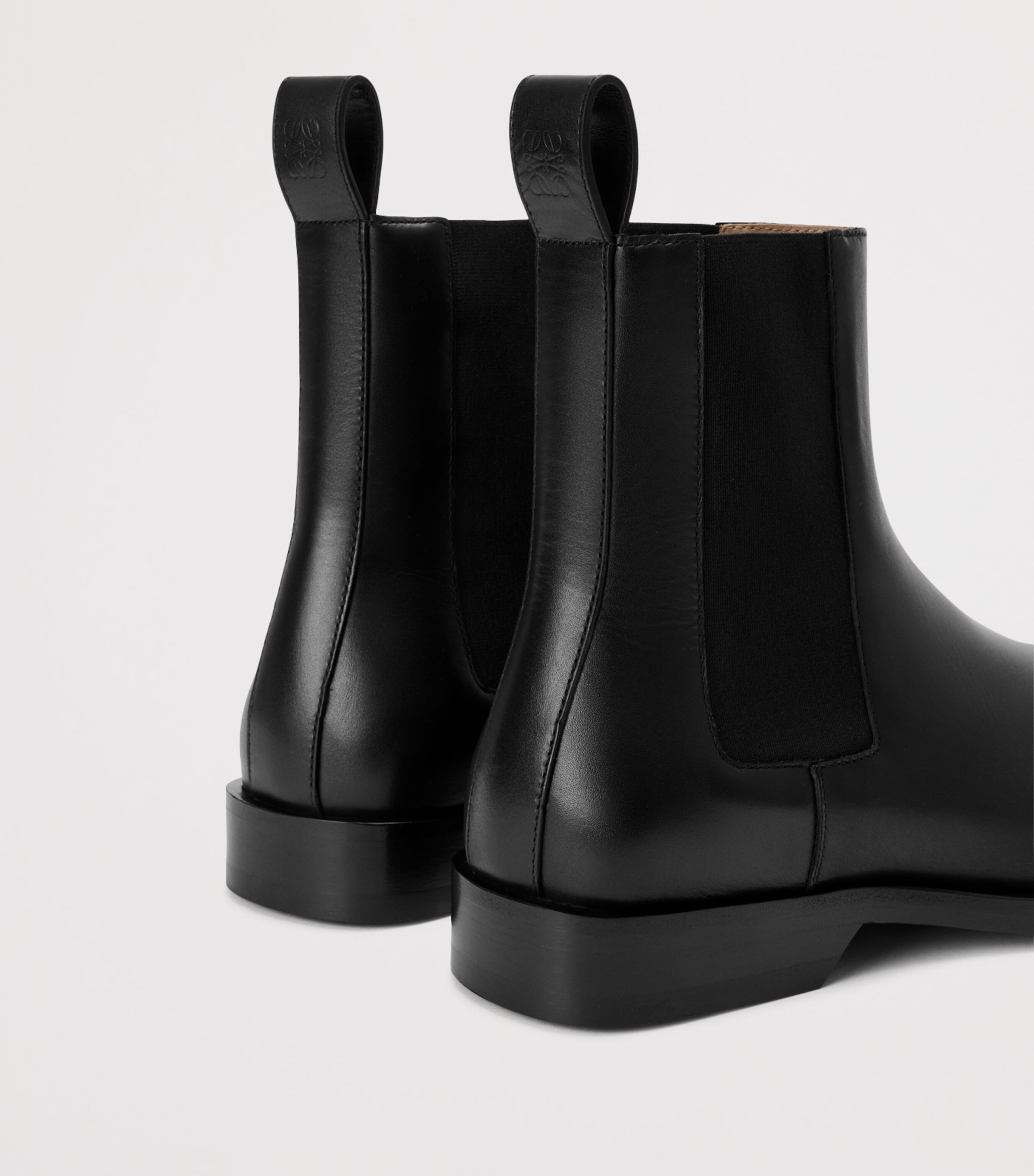 LOEWE Leather Bobine Chelsea Ankle Boots Black Image 4