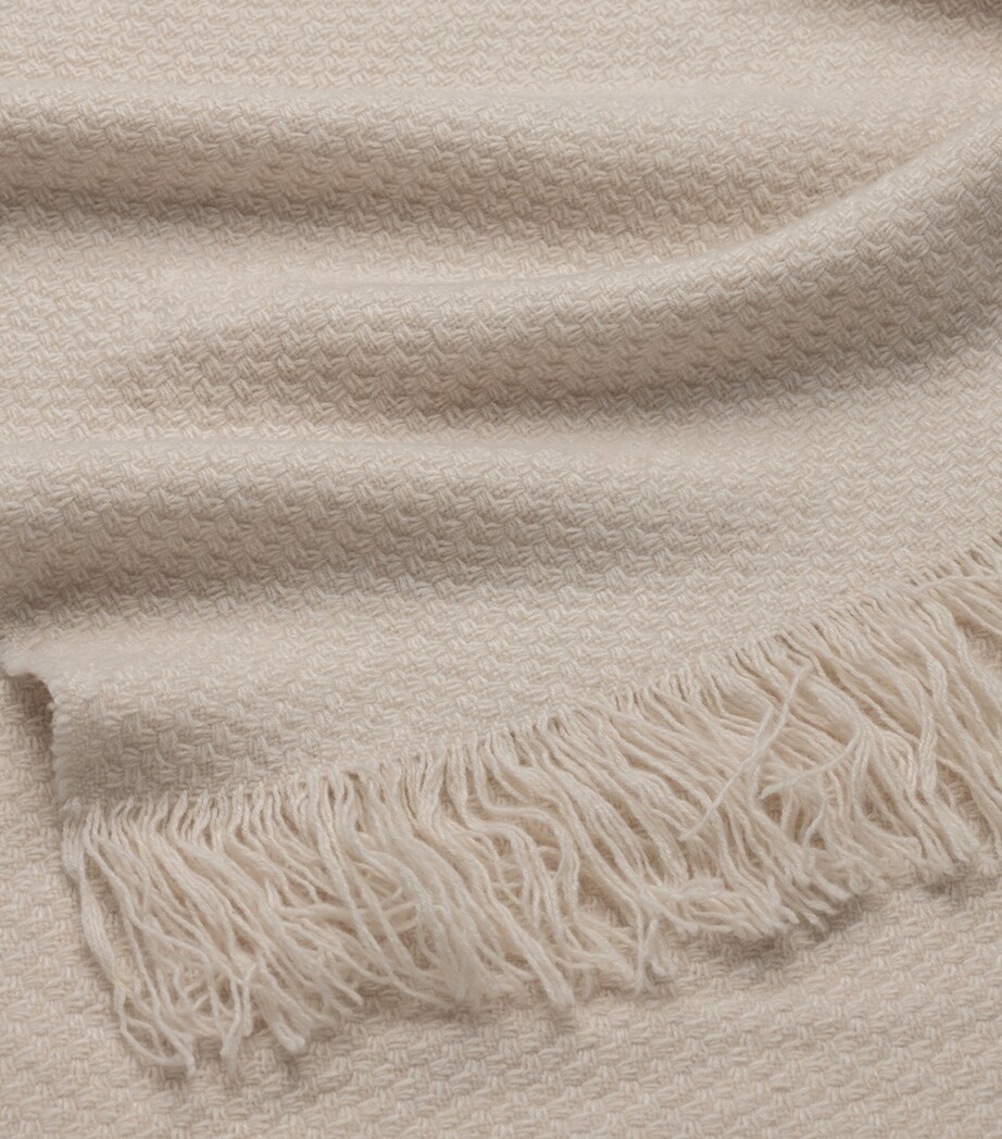 Cashmere Mossband Soul Throw (125cm x 195cm) OAT Image 4
