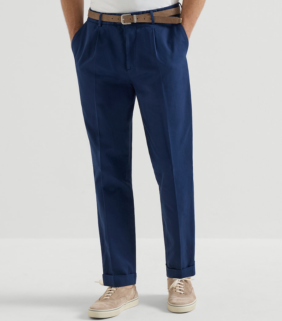 Brunello Cucinelli Mens Cotton Pleated Trousers Image 4