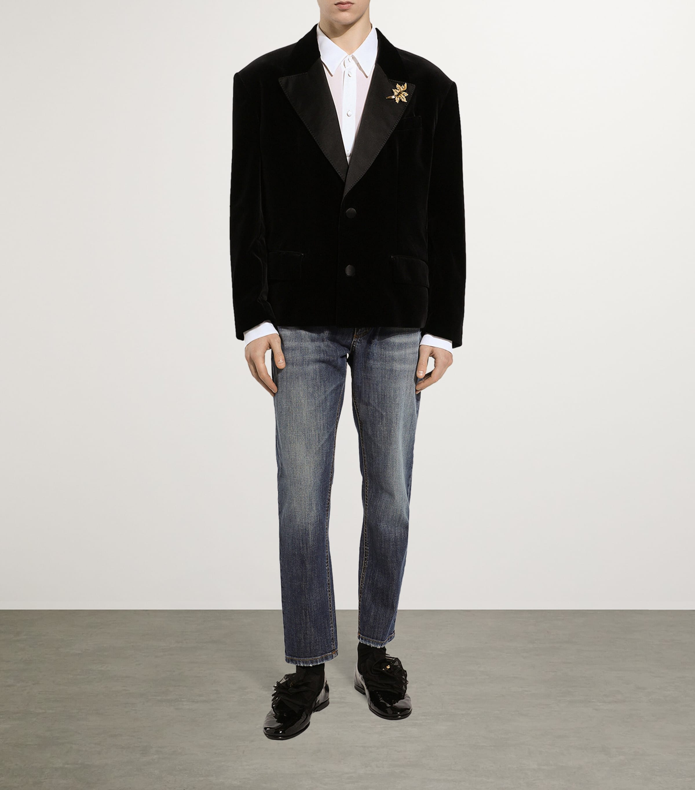 Dolce&Gabbana Mens Velvet Oversized Cropped Blazer Black Image 2