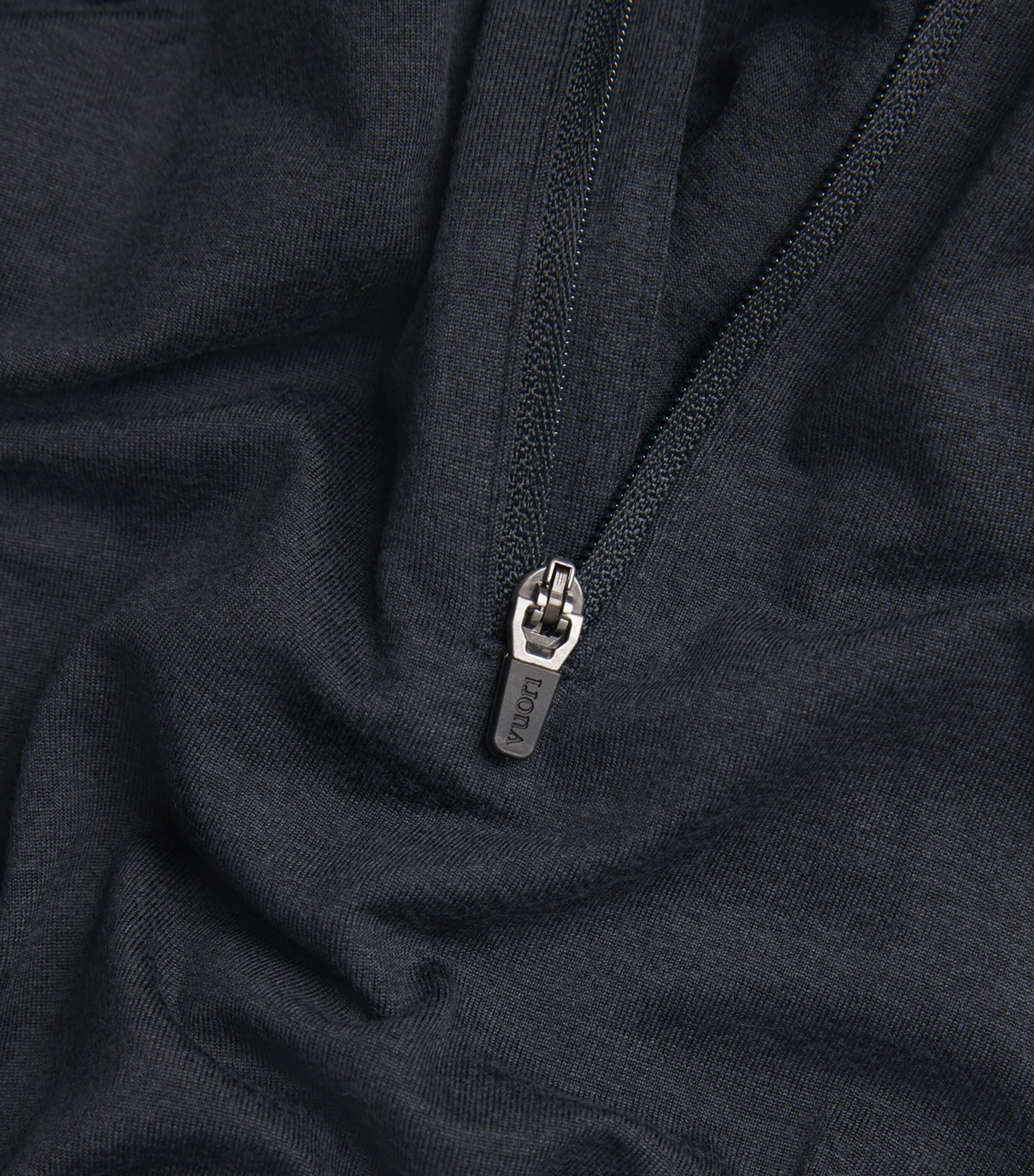 VUORI Mens Quarter-Zip Ponto Sweatshirt Hin/ink Heather Image 5