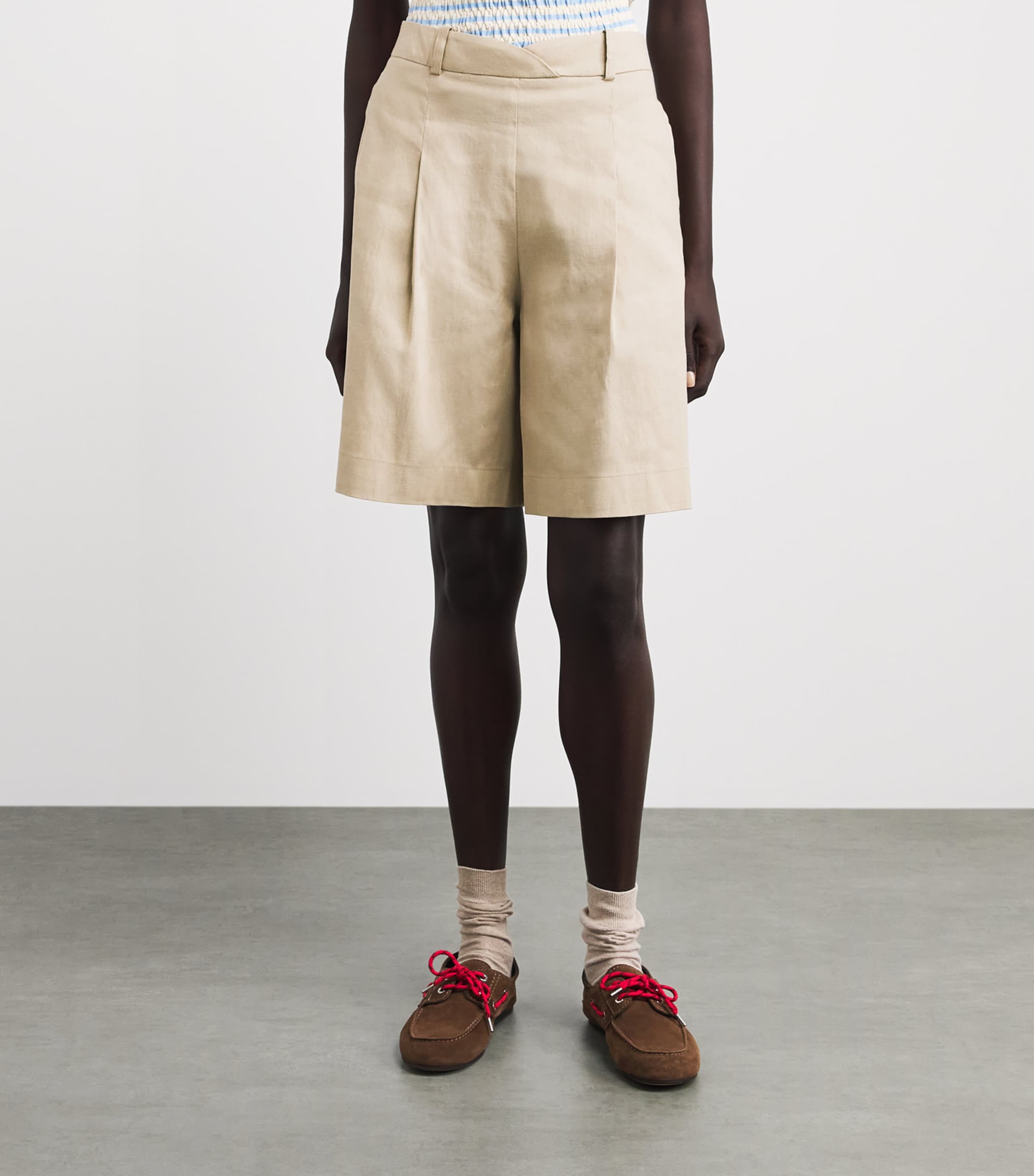 Claudie Pierlot Womens Linen-Blend Wide-Leg Bermuda Shorts Sand Image 4