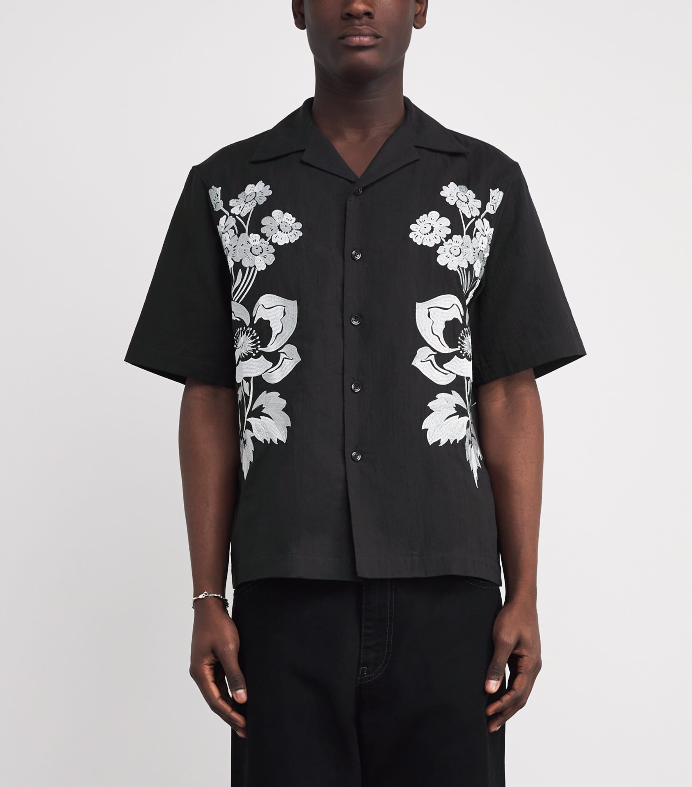 Peonies Embroidered Short-Sleeve Shirt BLACK Image 3