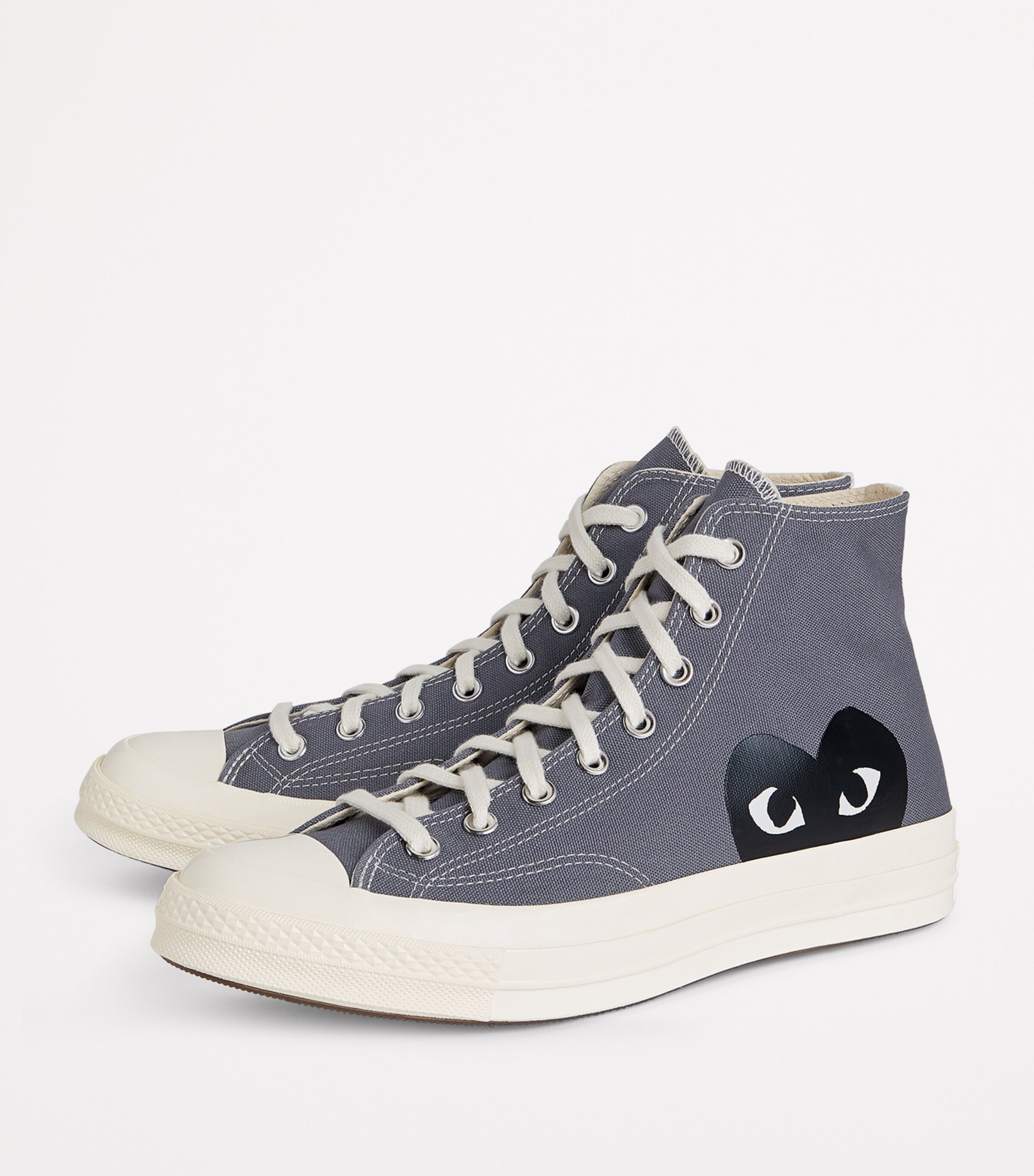 x Converse High-Top Heart Chuck 70 Sneakers GREY Image 3