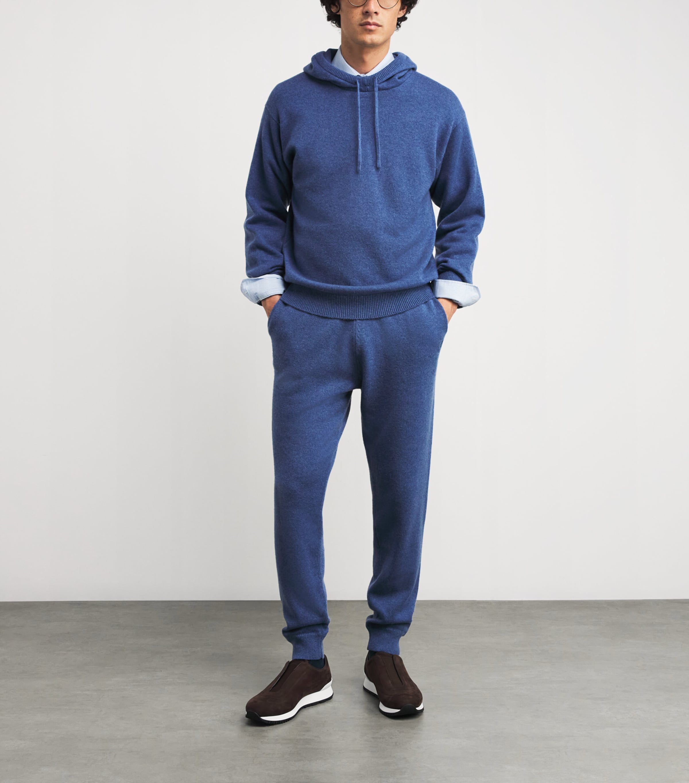 Harrods Mens Cashmere Hoodie Soft Denim Image 2