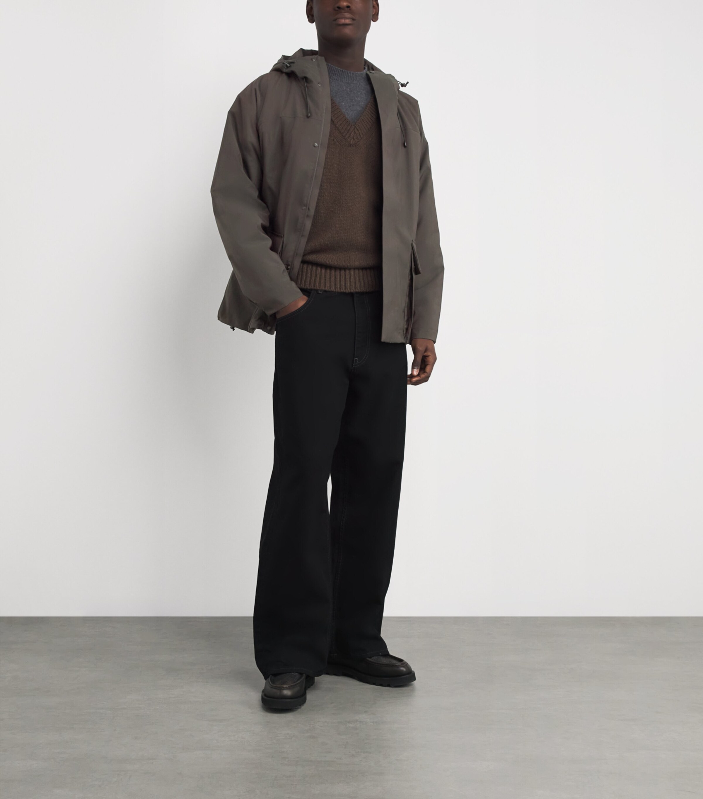 Norse Projects Mens Hooded Herluf Alpinix Jacket Seal Brown Image 2