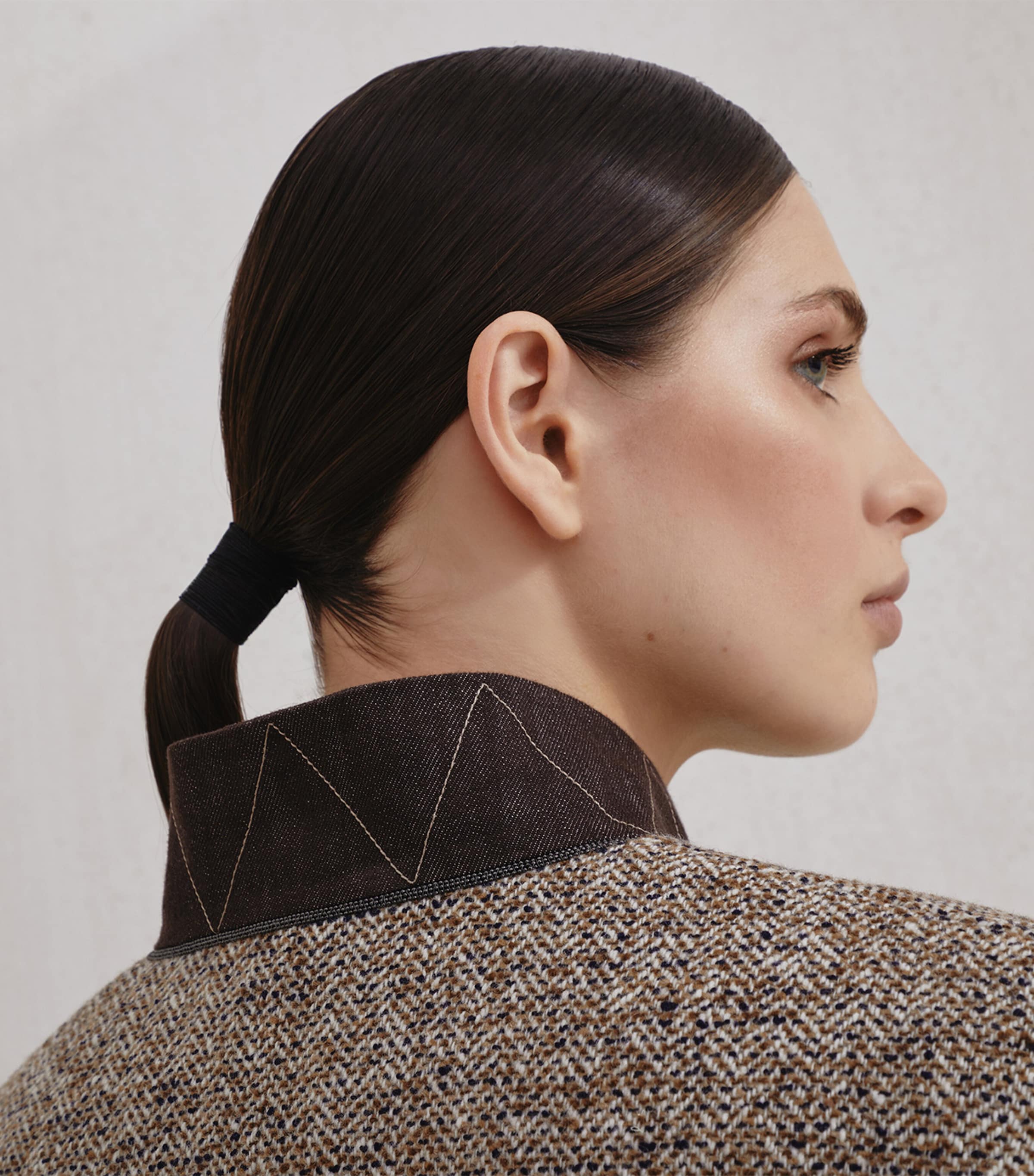 Virgin Wool-Silk Chevron Belted Vest C6286 Image 6