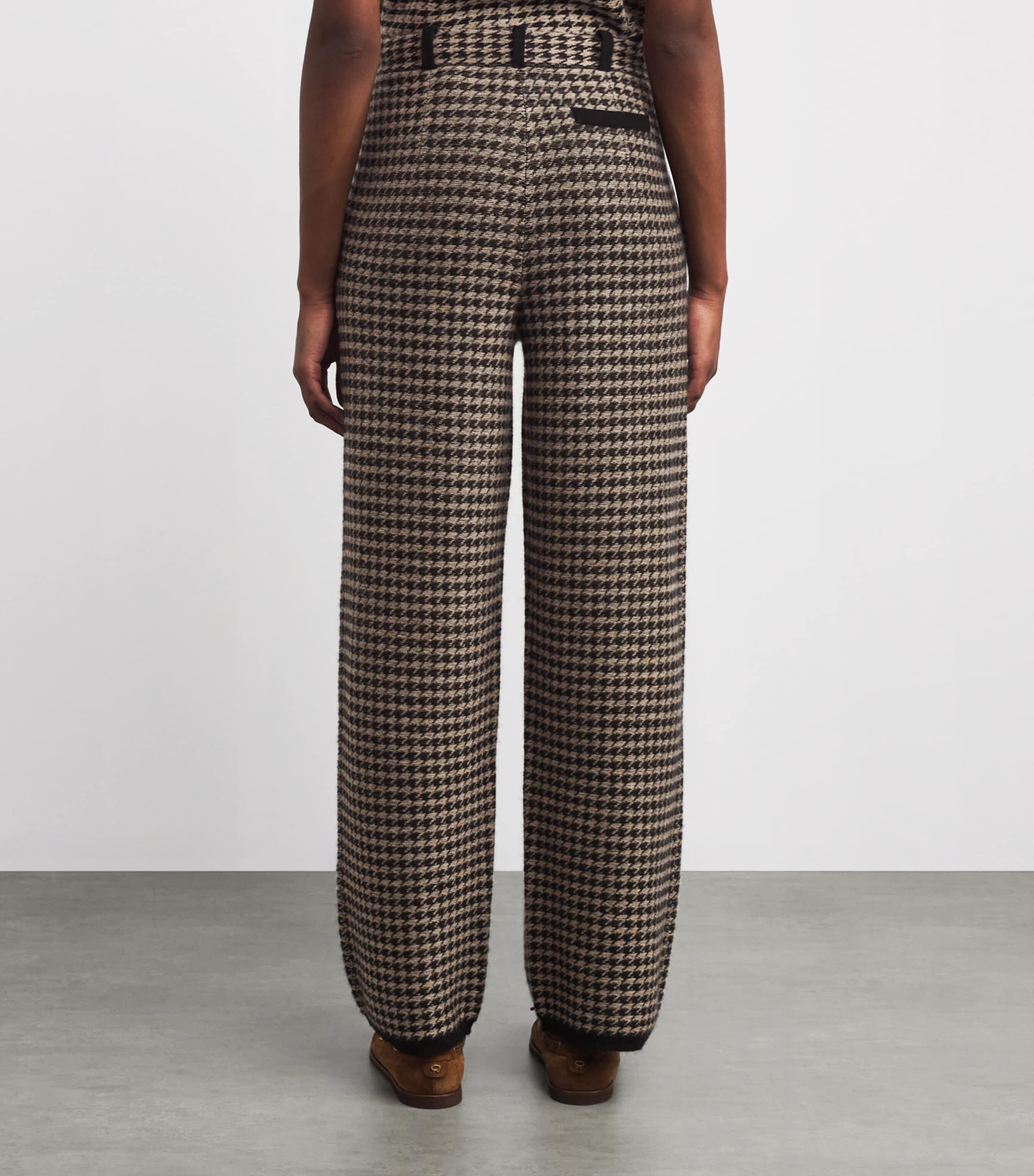 Cashmere Houndstooth Tailored Trousers BLACK/DUNE Image 4