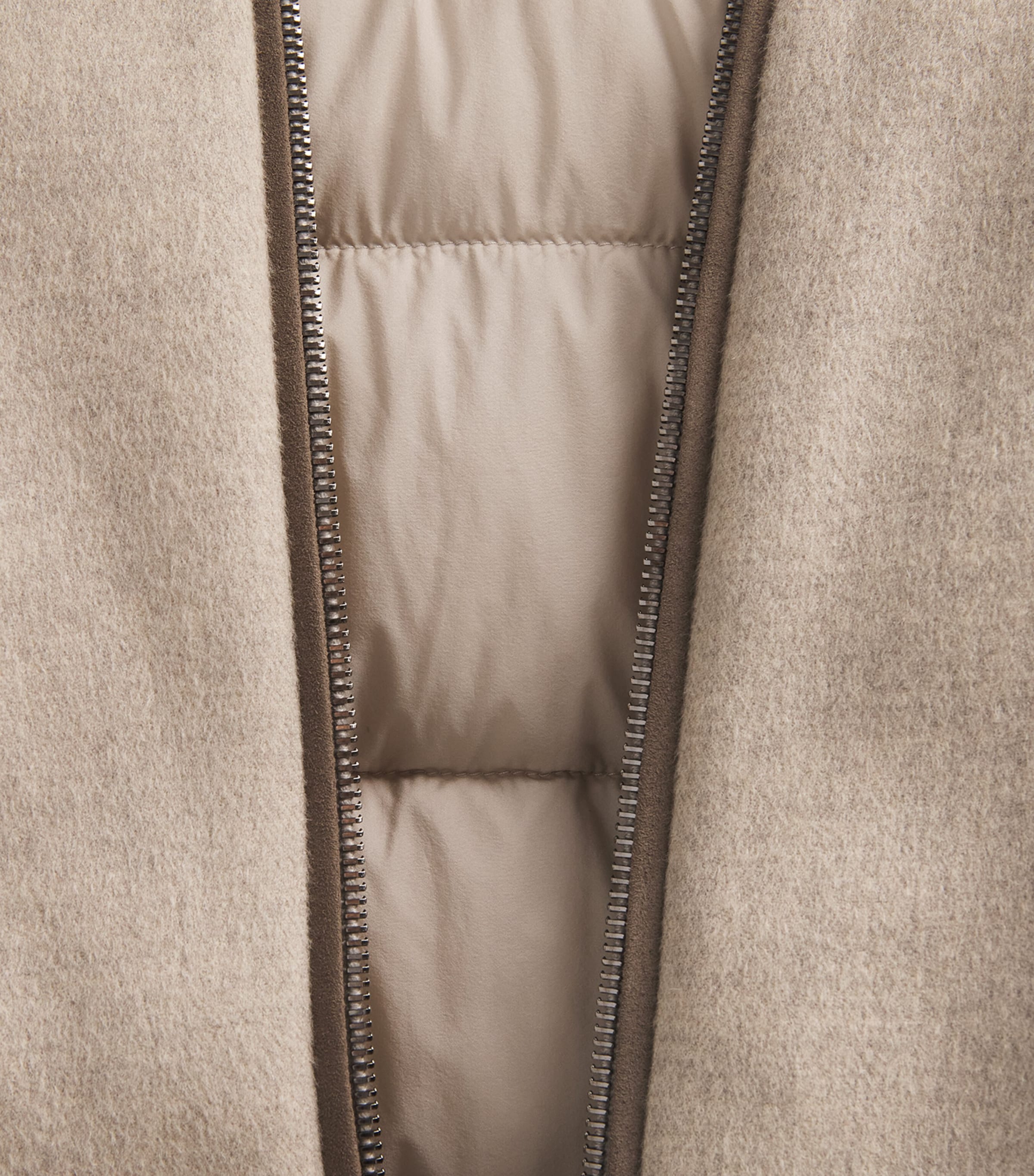 Moorer Mens Virgin Wool-Cashmere Reversible Falieri Gilet Stone Image 7