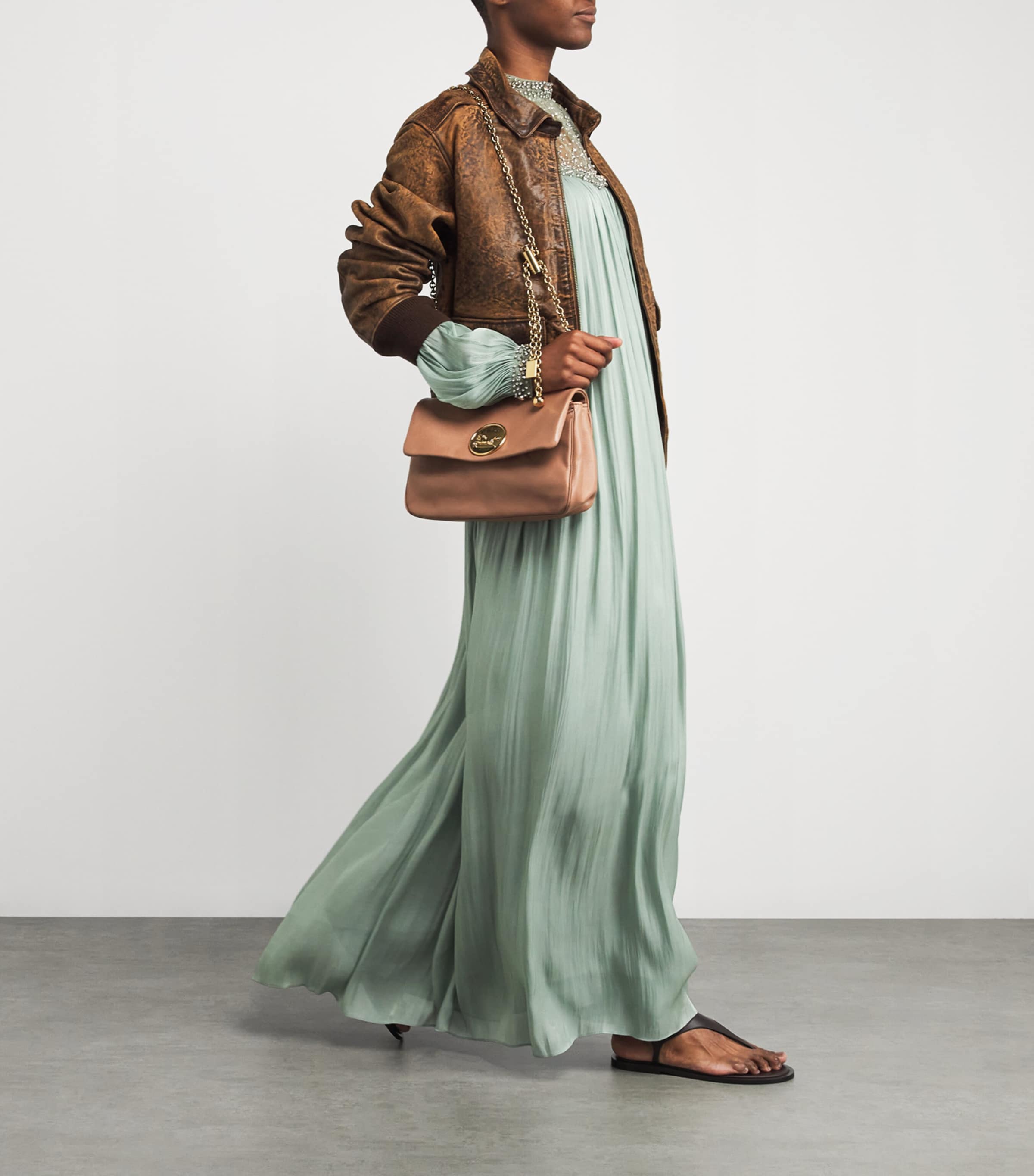 Medium Leather Heritage Shoulder Bag  WOODROSE Image 2