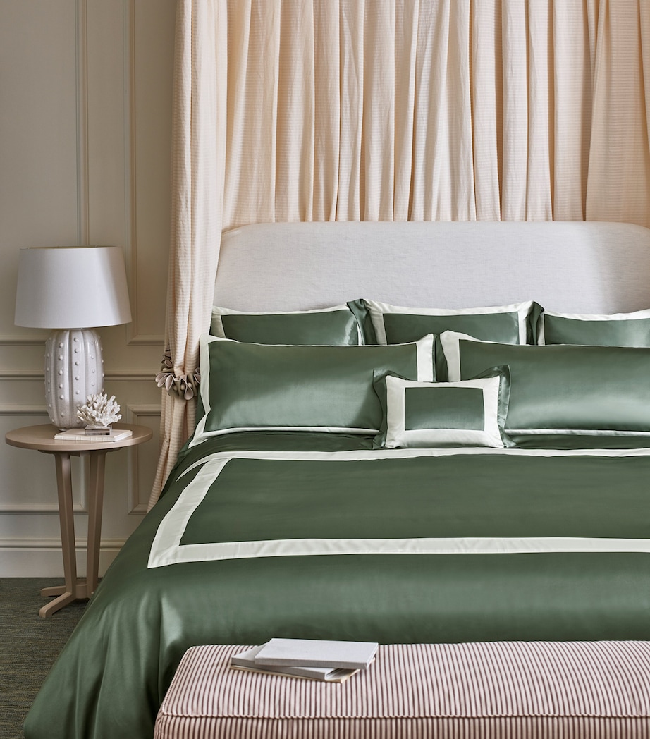 Silk Ashdown Super King Fitted Sheet (180cm x 200cm) GREEN Image 2