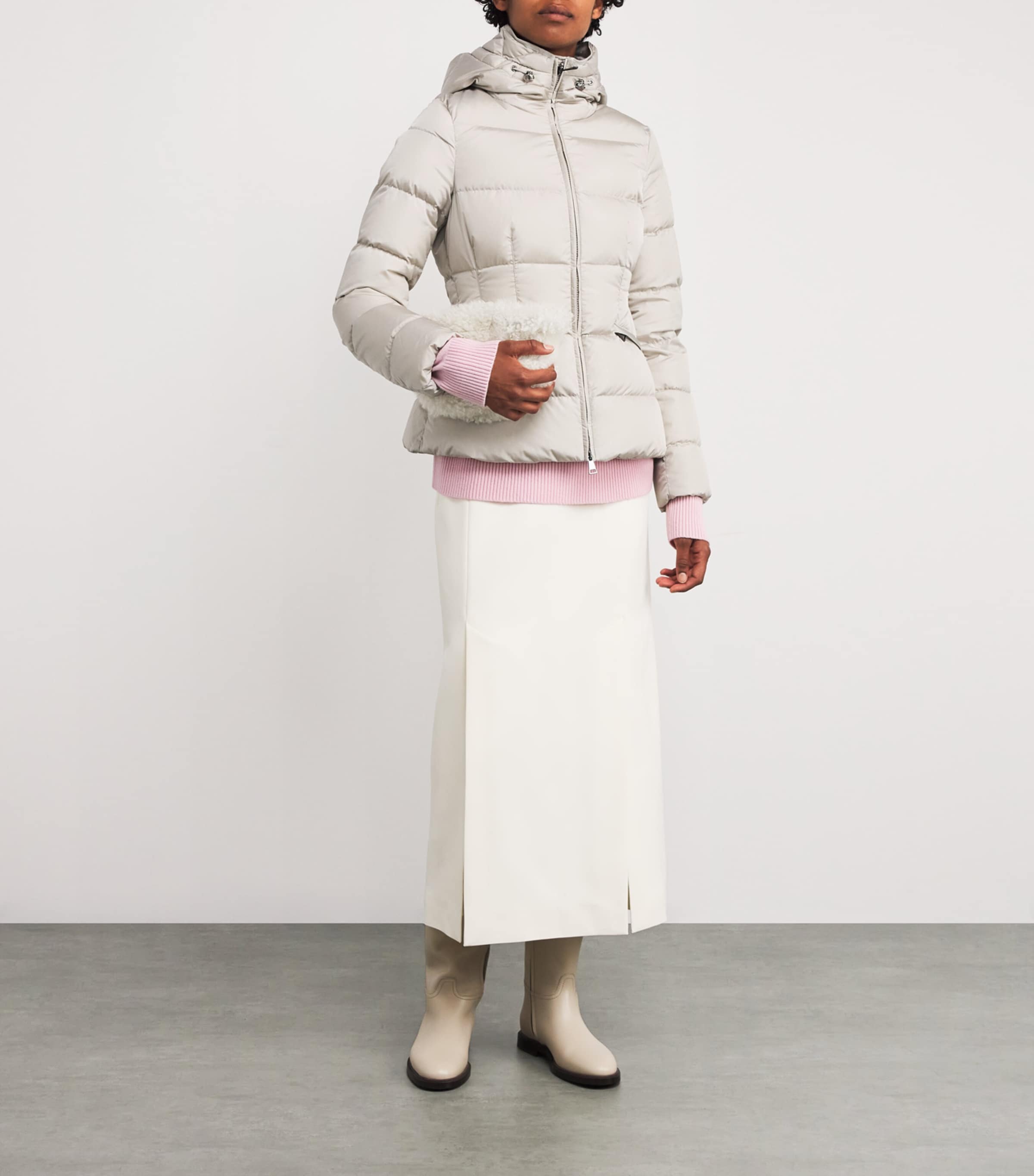 Down Avoce Puffer Jacket 23P Image 2