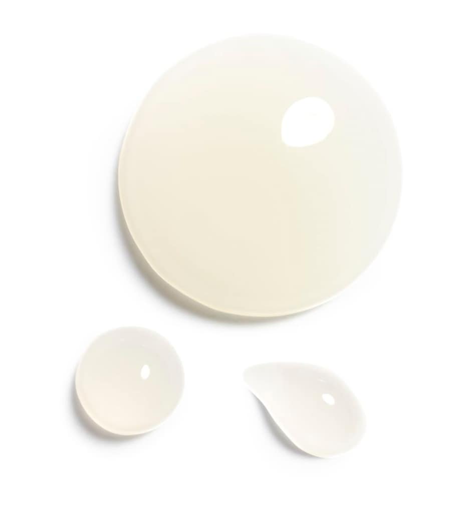 N°1 DE CHANEL Serum (30ml) NO COLOUR Image 2