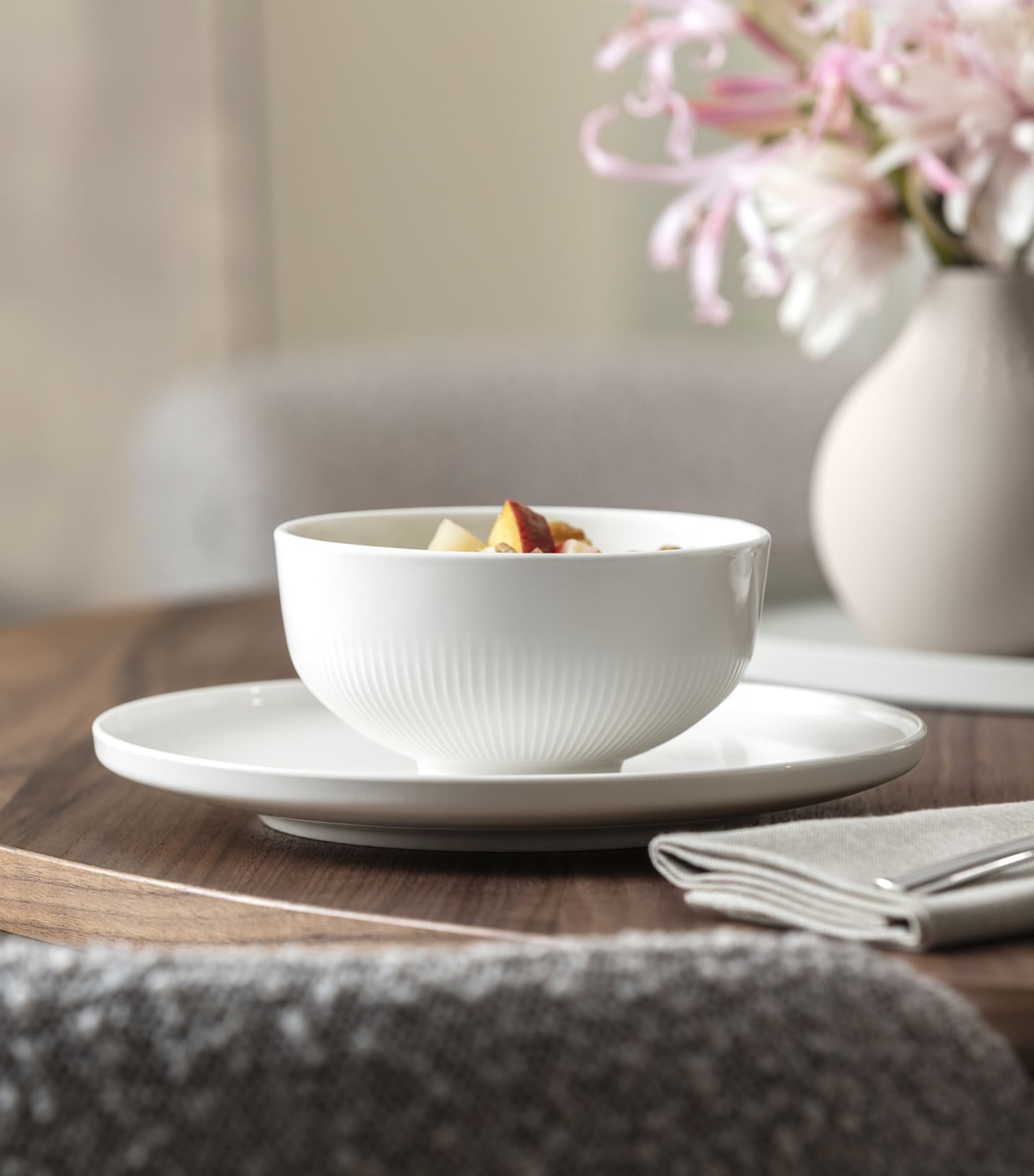 Porcelain Afina Bowl (13cm) WHITE Image 2