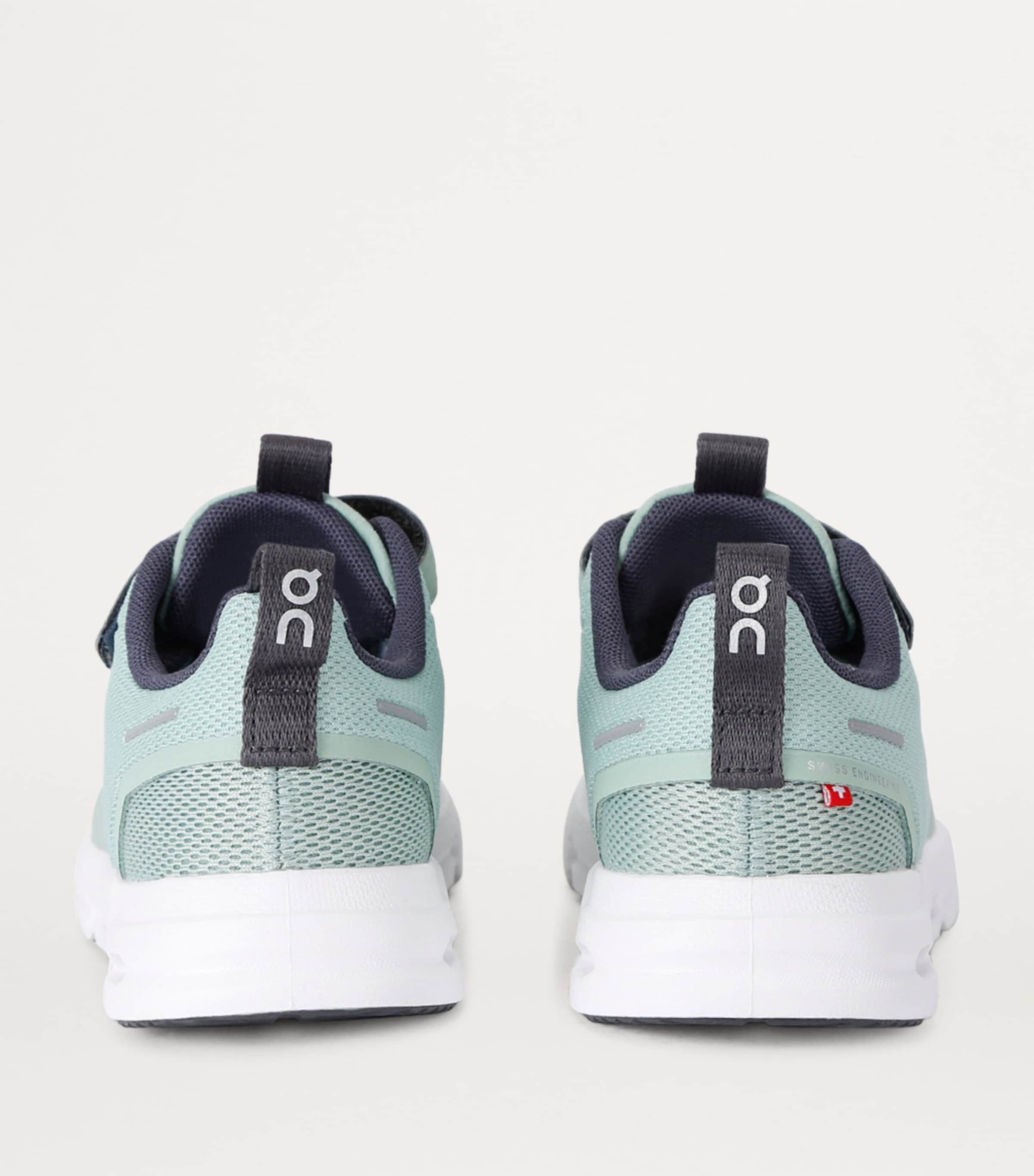 Cloud Play Trainers GREEN Image 2