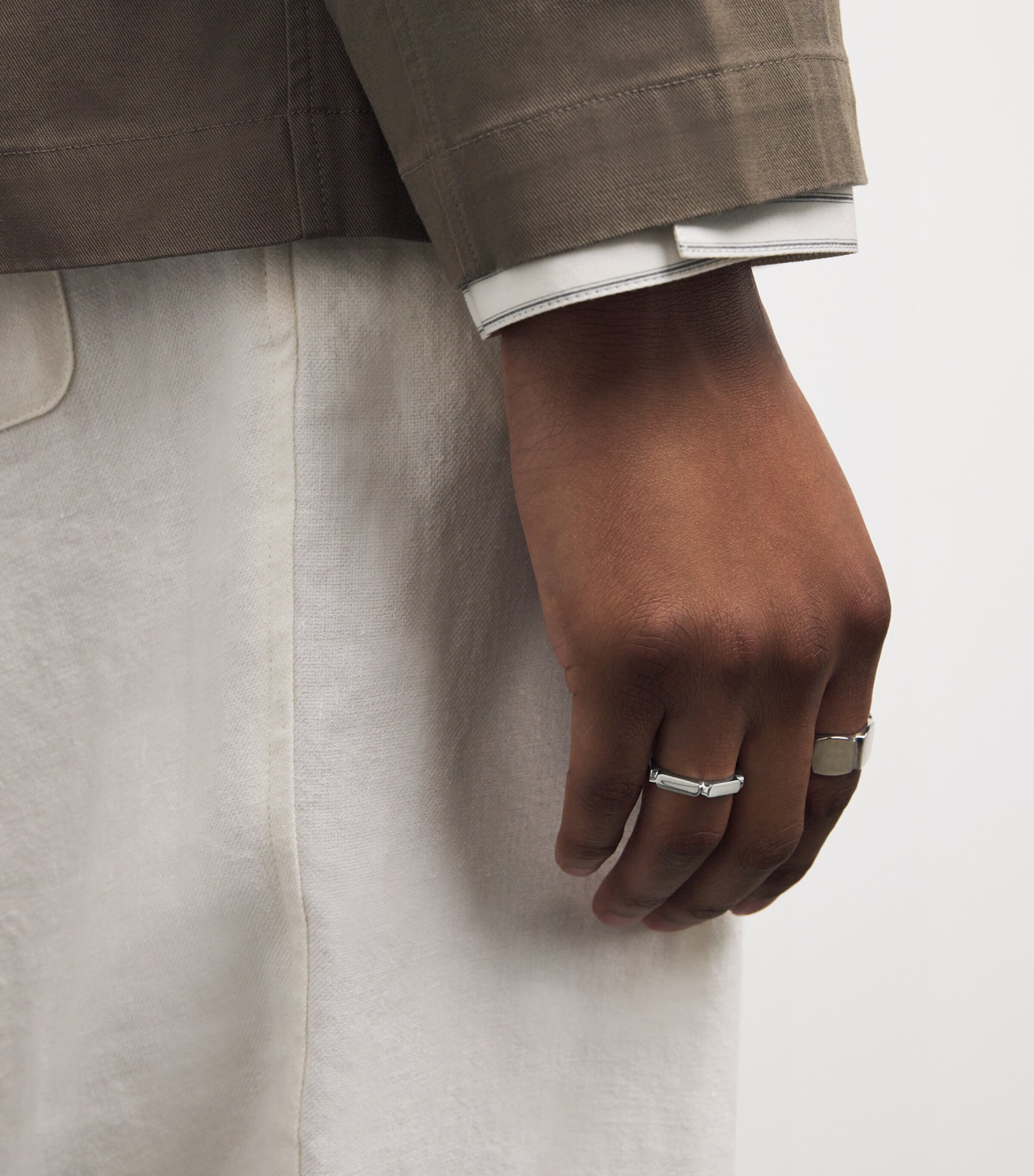 Sterling Silver Slim Umi Band Ring SILVER Image 5