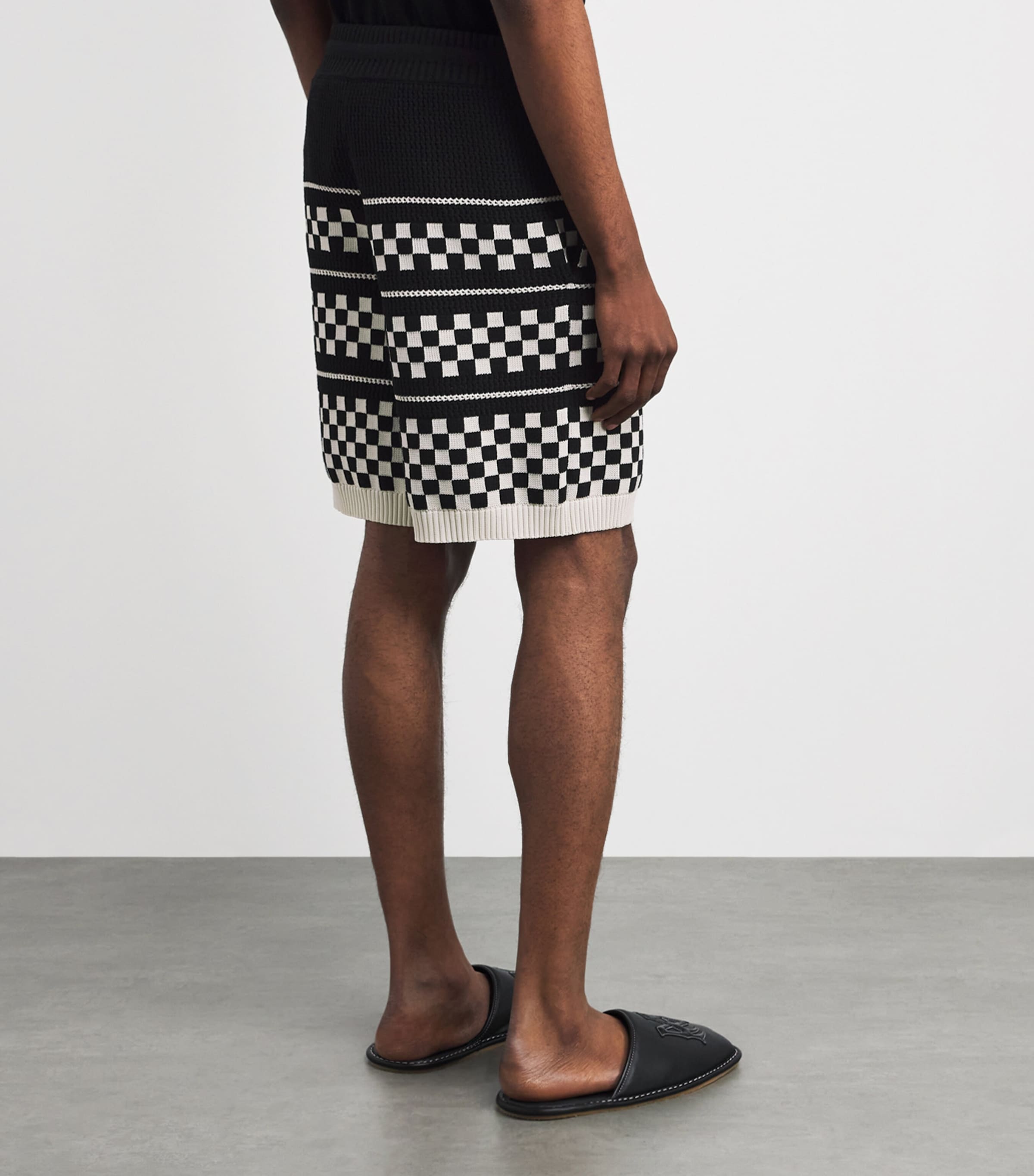 AMIRI Mens Wool-Blend Mesh Check Shorts Black Image 5